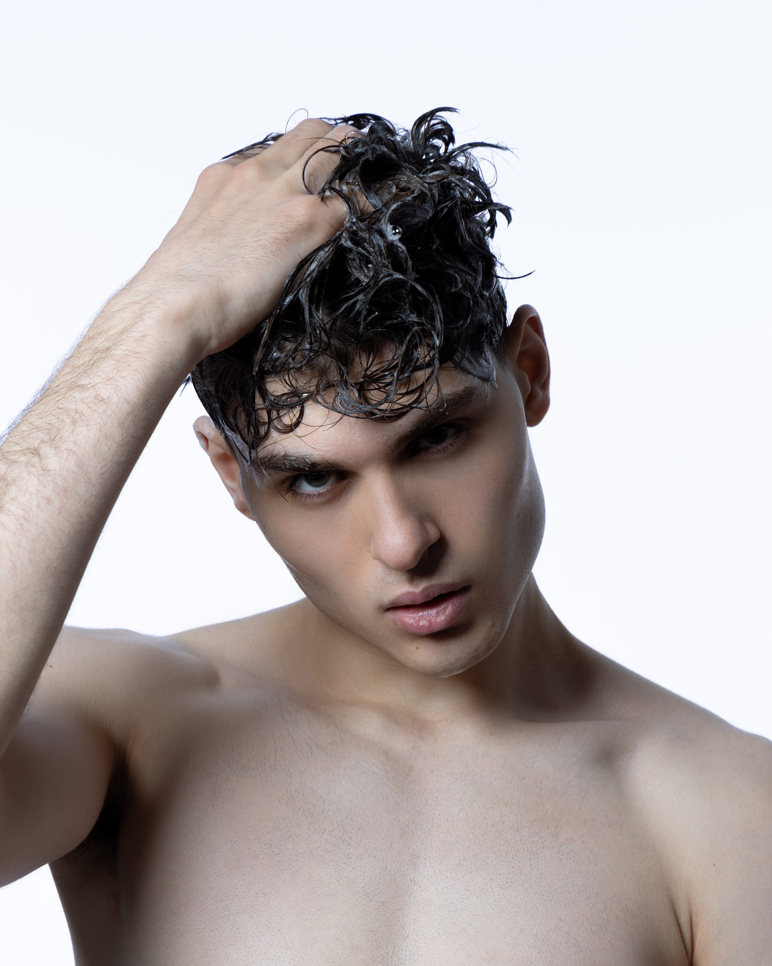 MOY Cosmetics. Photographer. Producer. Retoucher