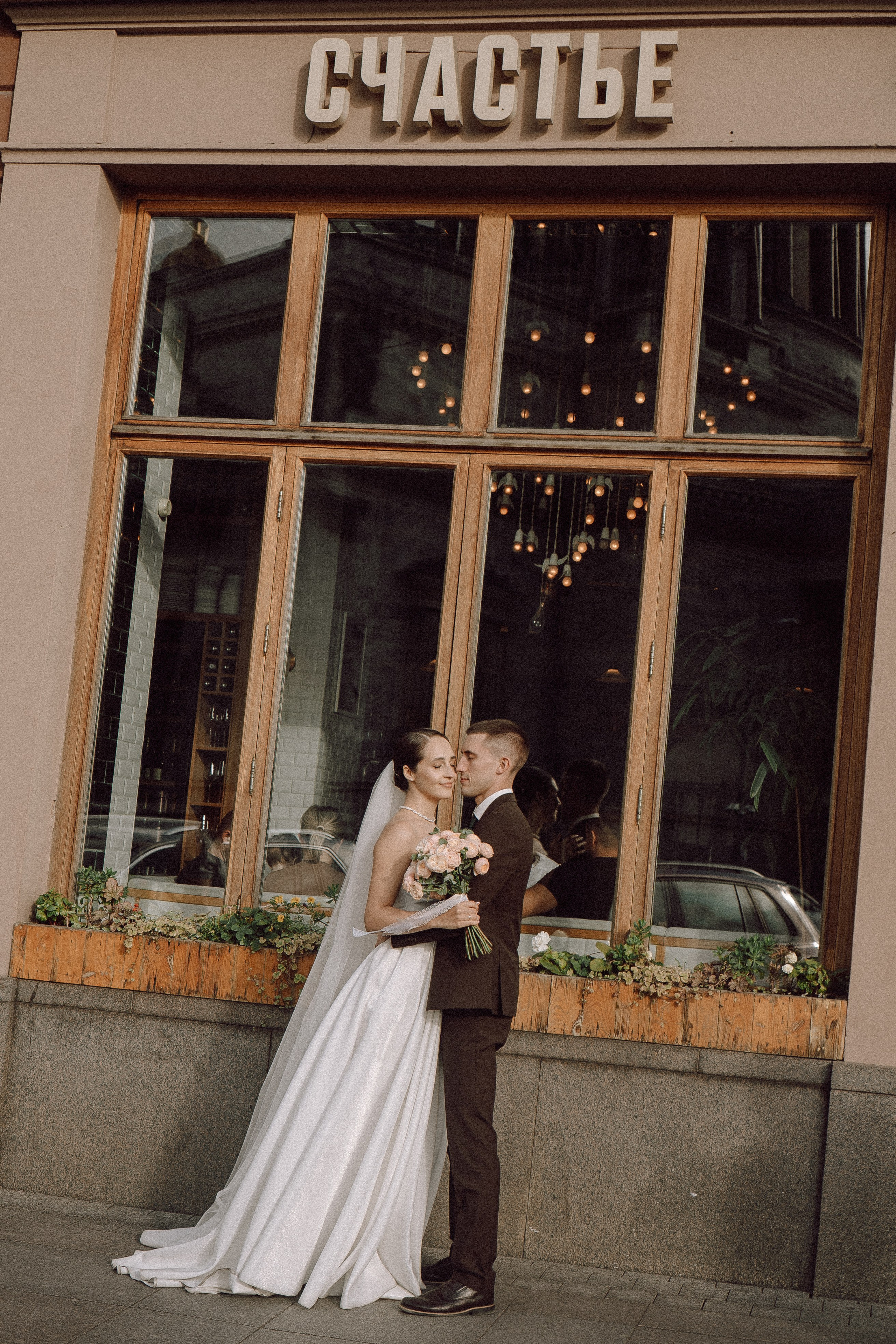 ЗАГС И ПРОГУЛКА 2 ЧАСА. Профессиональный фотограф, Санкт-Петербург — Виктория Богомолова