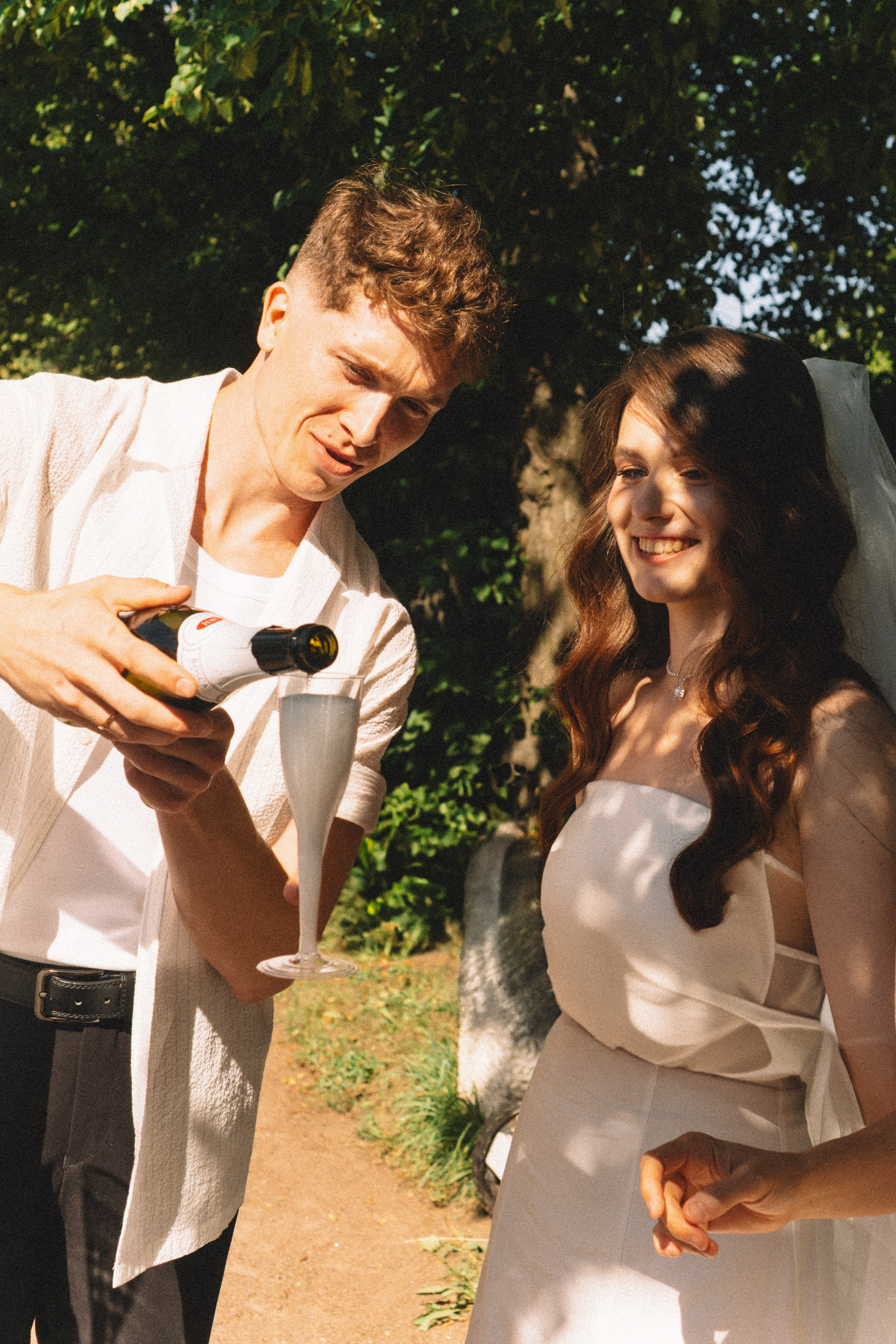 СВАДЕБНАЯ СЬЕМКА В ПЕТЕРГОФЕ И СЬЕМКА РЕПОРТАЖА В ЗАГСЕ ПЕТЕРГОФА. Профессиональный фотограф, Санкт-Петербург — Виктория Богомолова