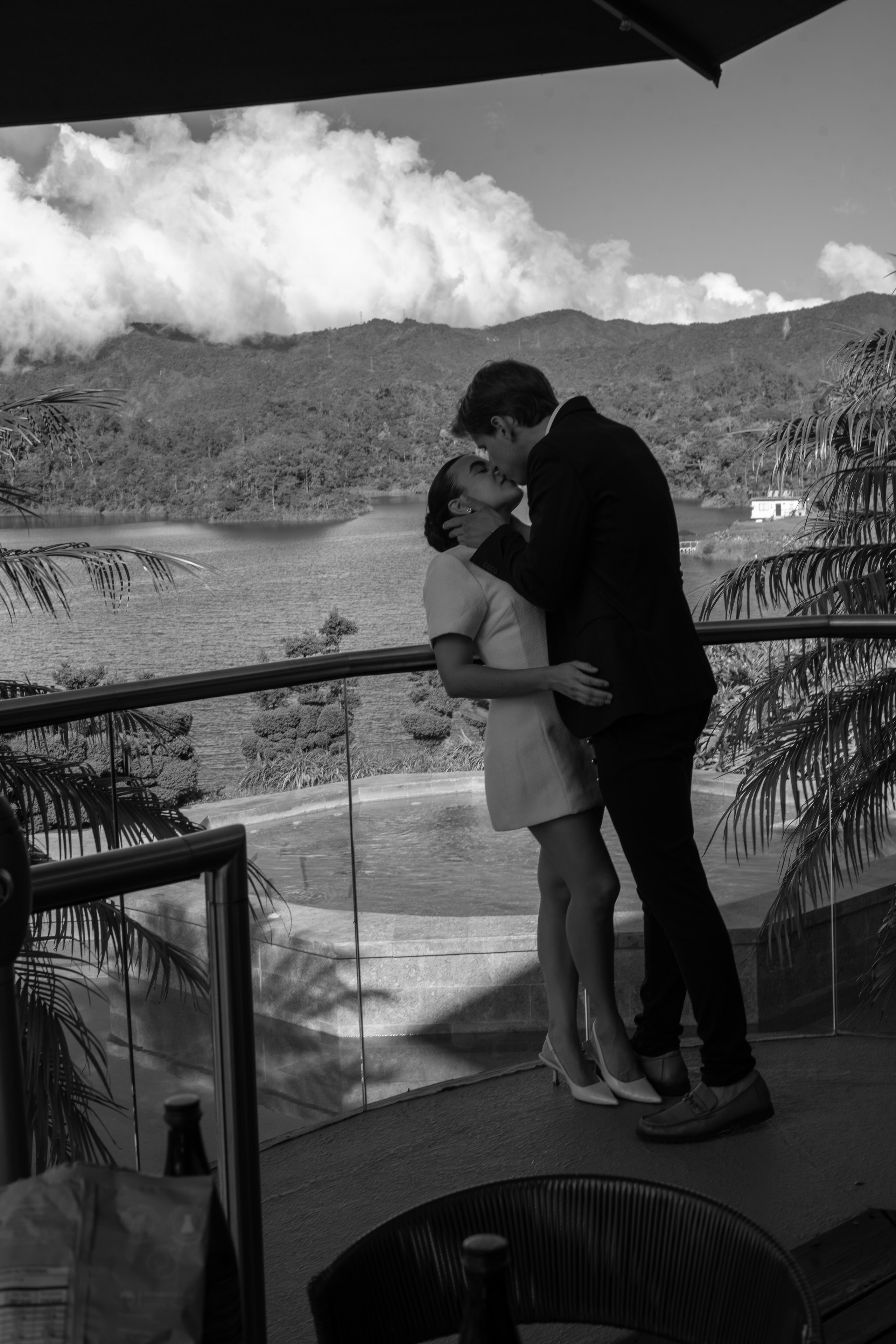 Gabi and Andy. Wedding Photographer in Barcelona and Medellin