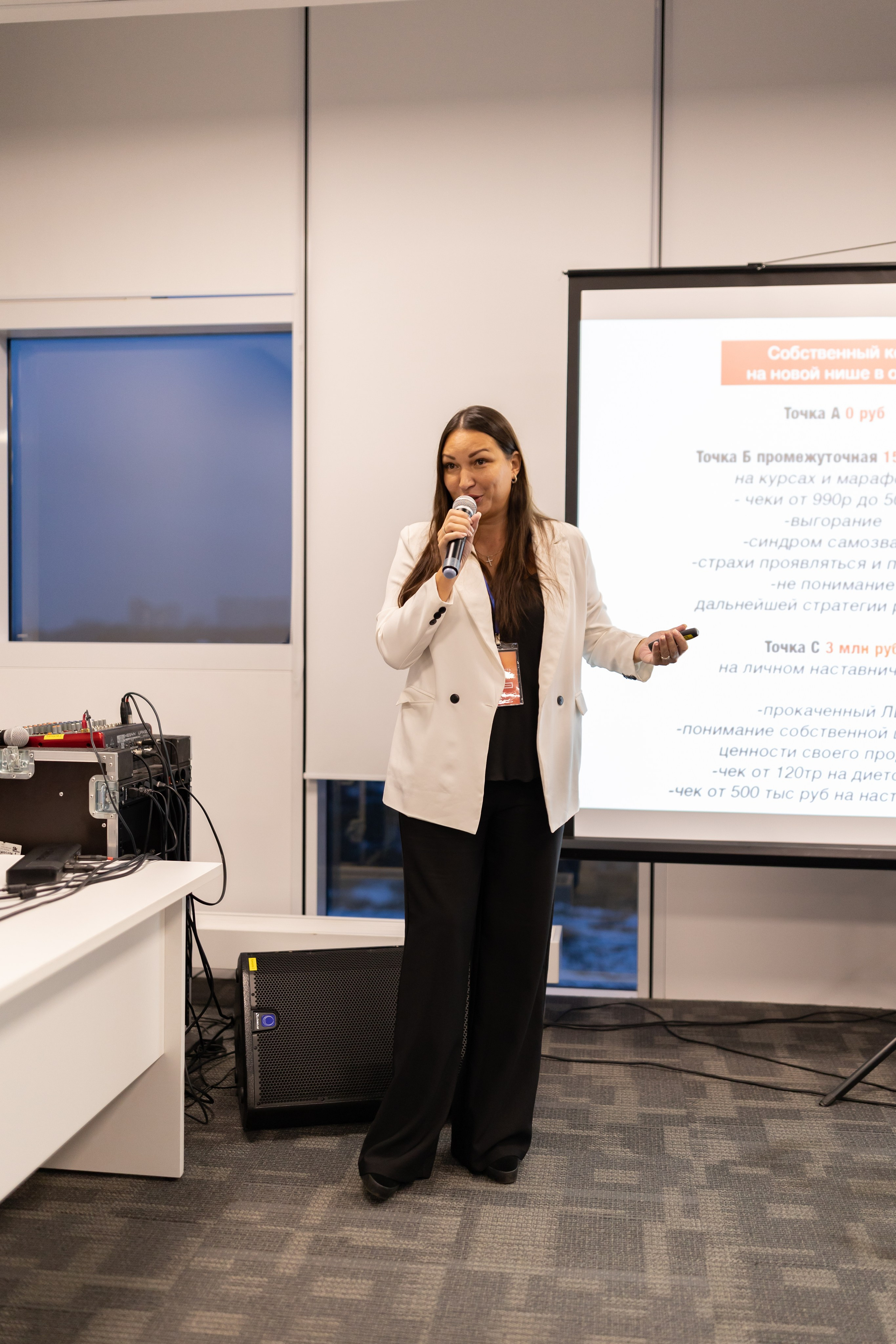 Только суть ЛИДЕР (Сколково). Сказочный фотограф для Вас и Вашей семьи