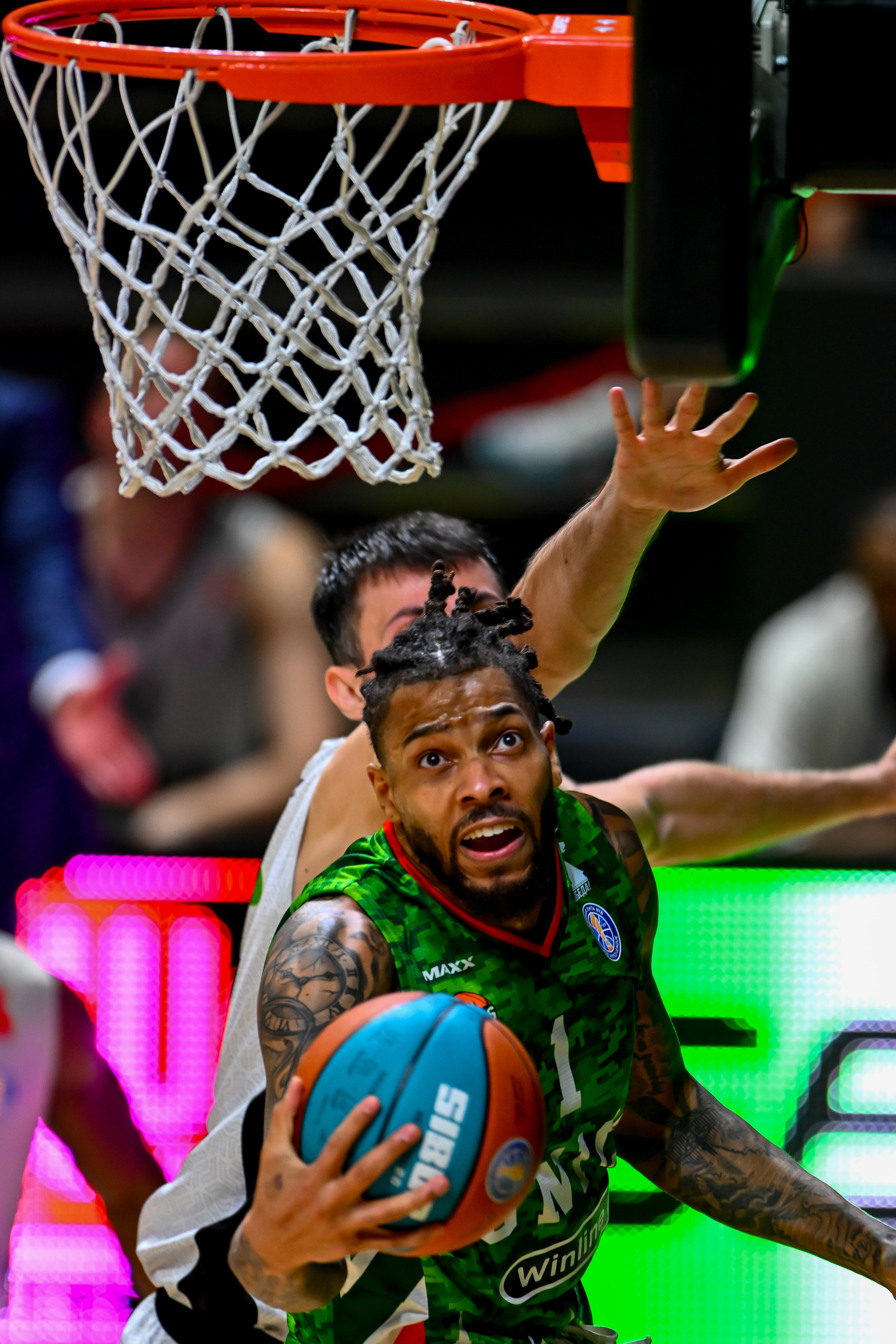 Баскетбольный фотограф. Спортивный и репортажный фотограф в Казани Вячеслав Сатонин