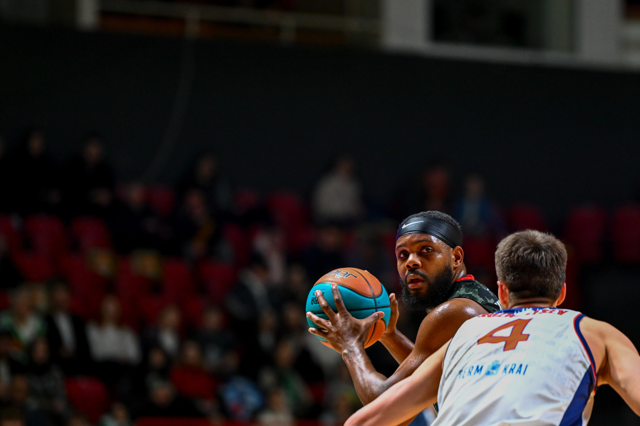 Баскетбольный фотограф. Спортивный и репортажный фотограф в Казани Вячеслав Сатонин