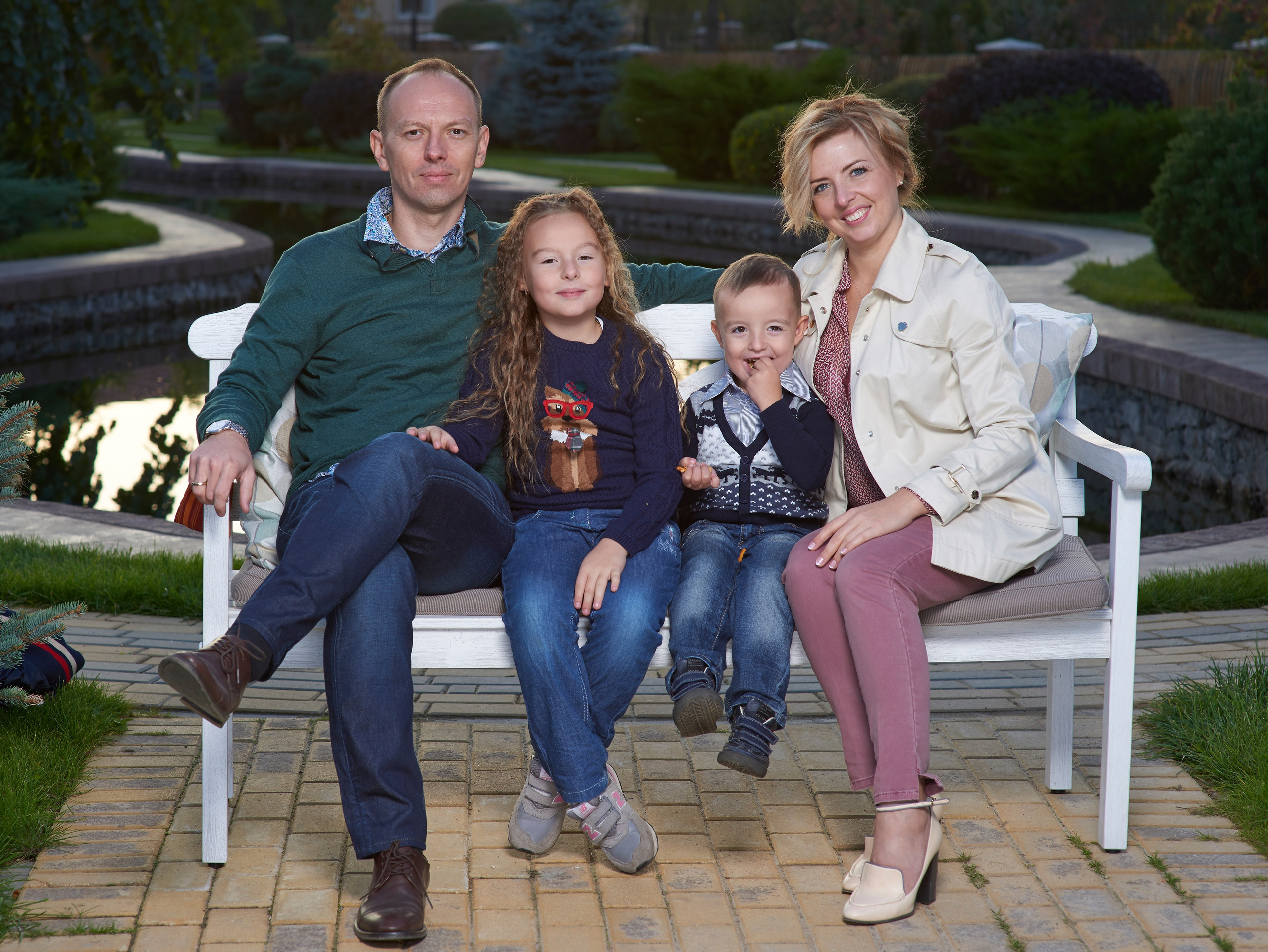 СЕМЕЙНАЯ ИСТОРИЯ. Www.apowerstudio.com