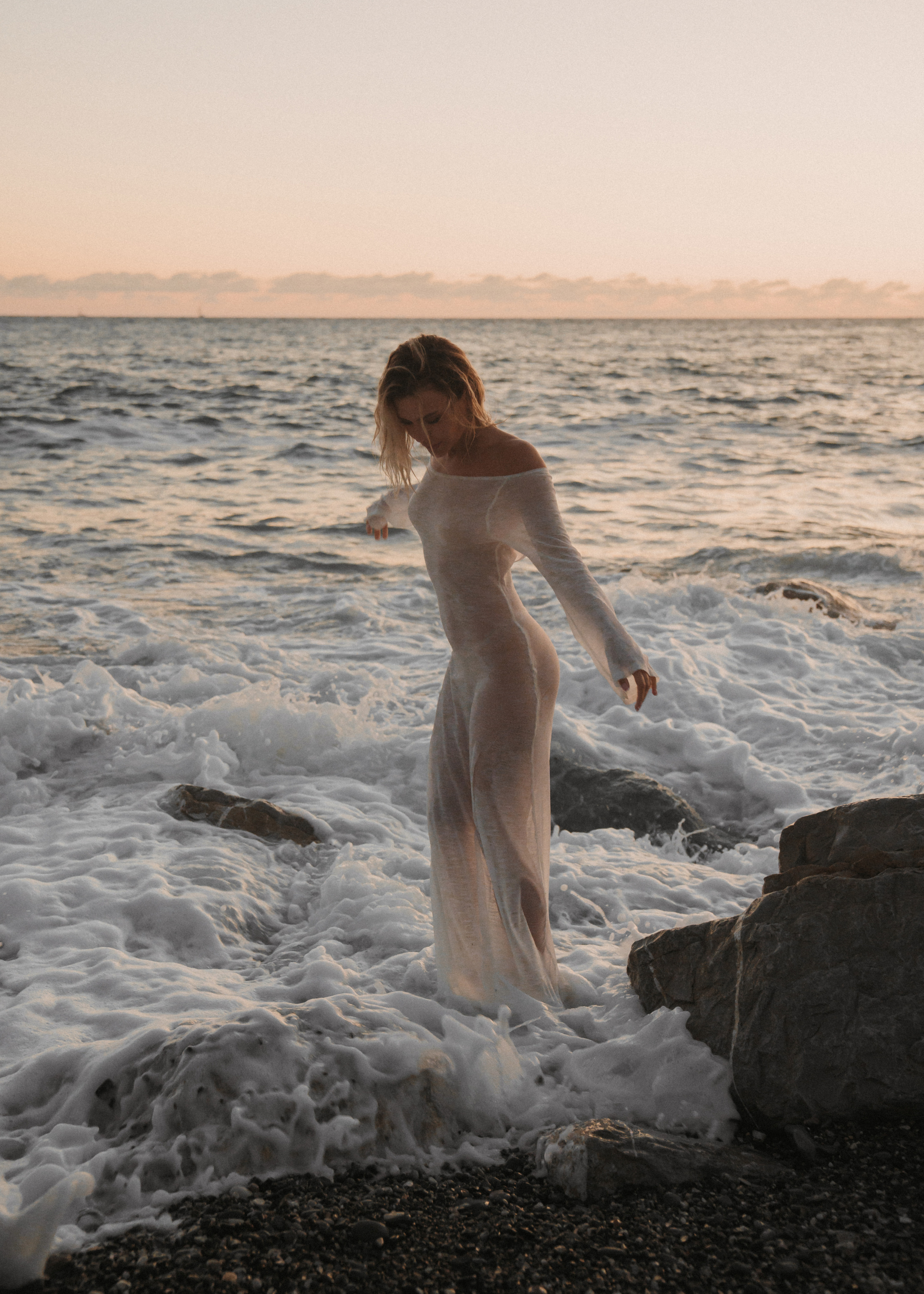 Пляжная фотосессия. Фотограф в Сочи Алина Арт