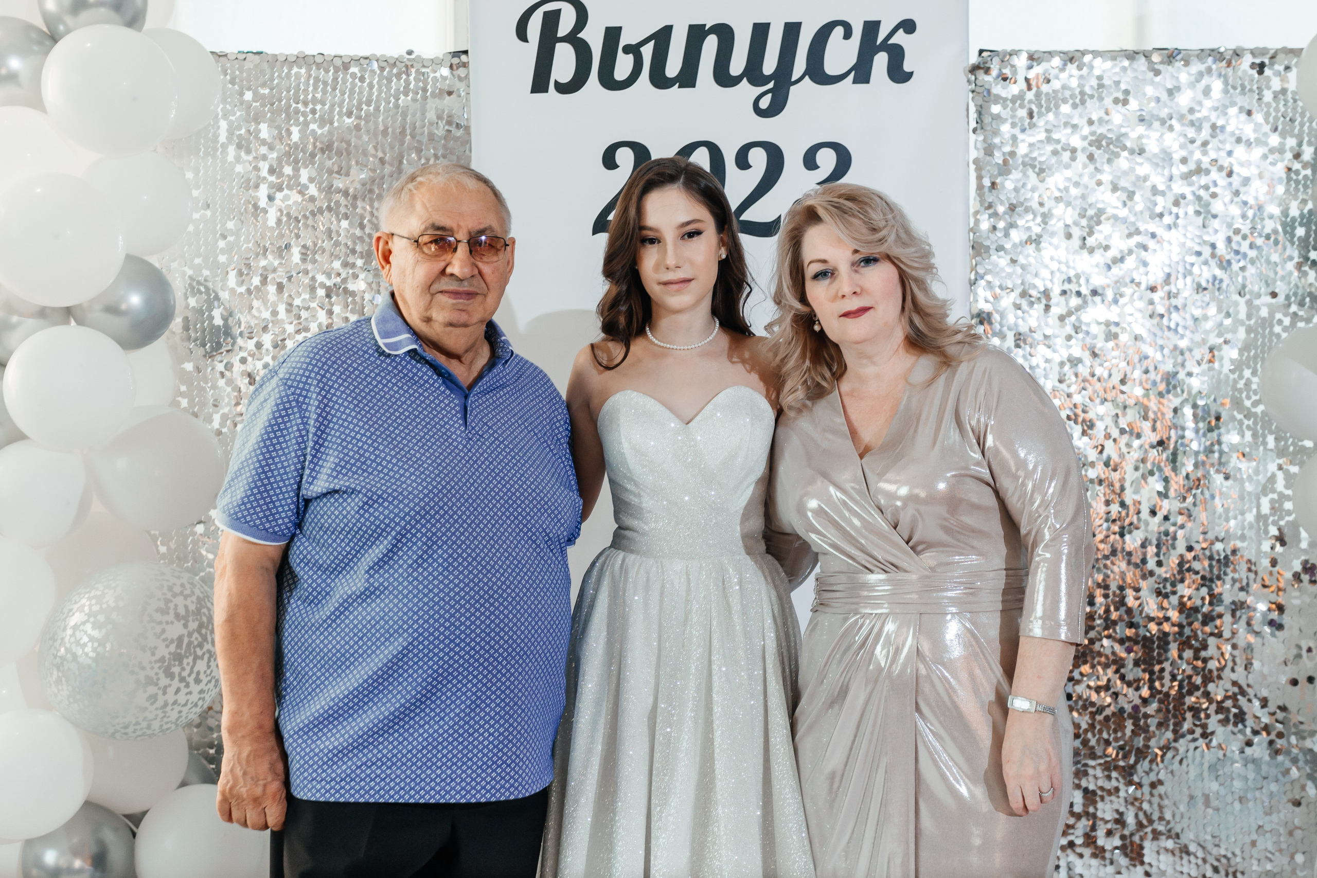 Выпускной 11 «А». Школа № 42. Свадебный фотограф в Краснодаре Николай Крауз