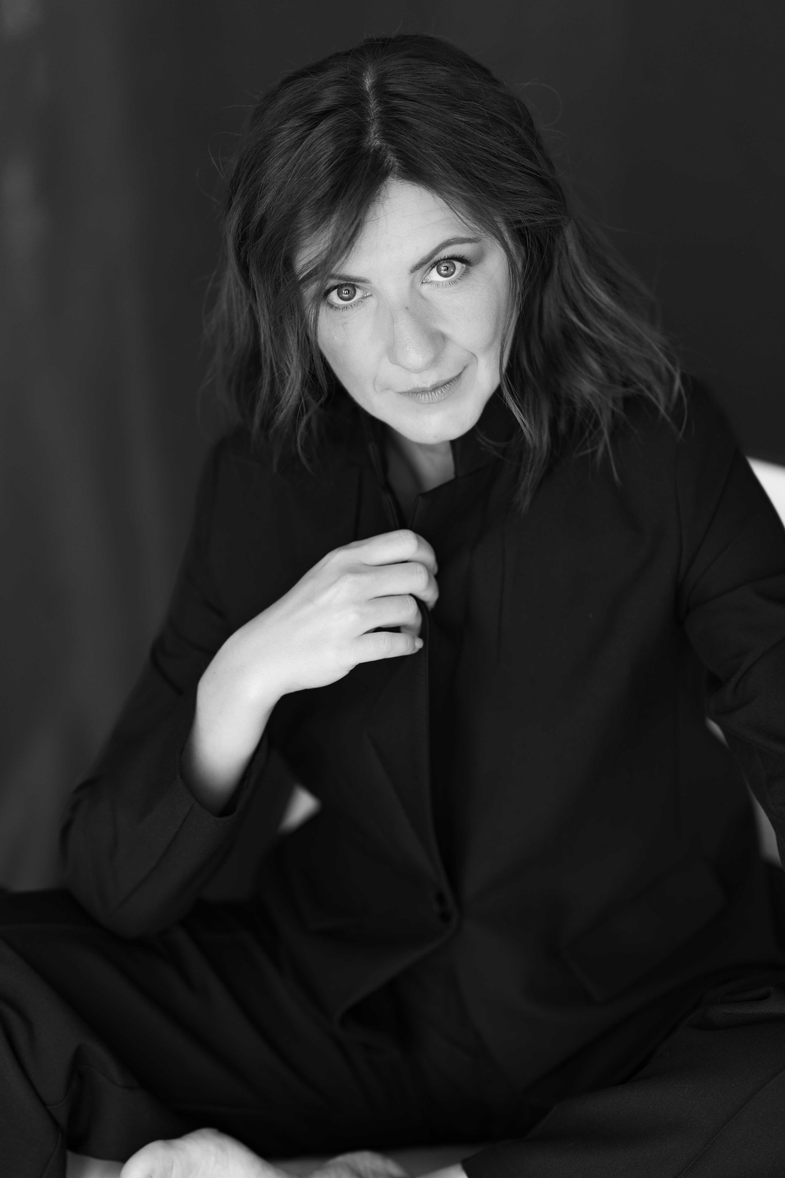 Женский портрет 35+. Женский портретный фотограф 35+ Воронеж. Добро пожаловать в магию ЧБ портрета