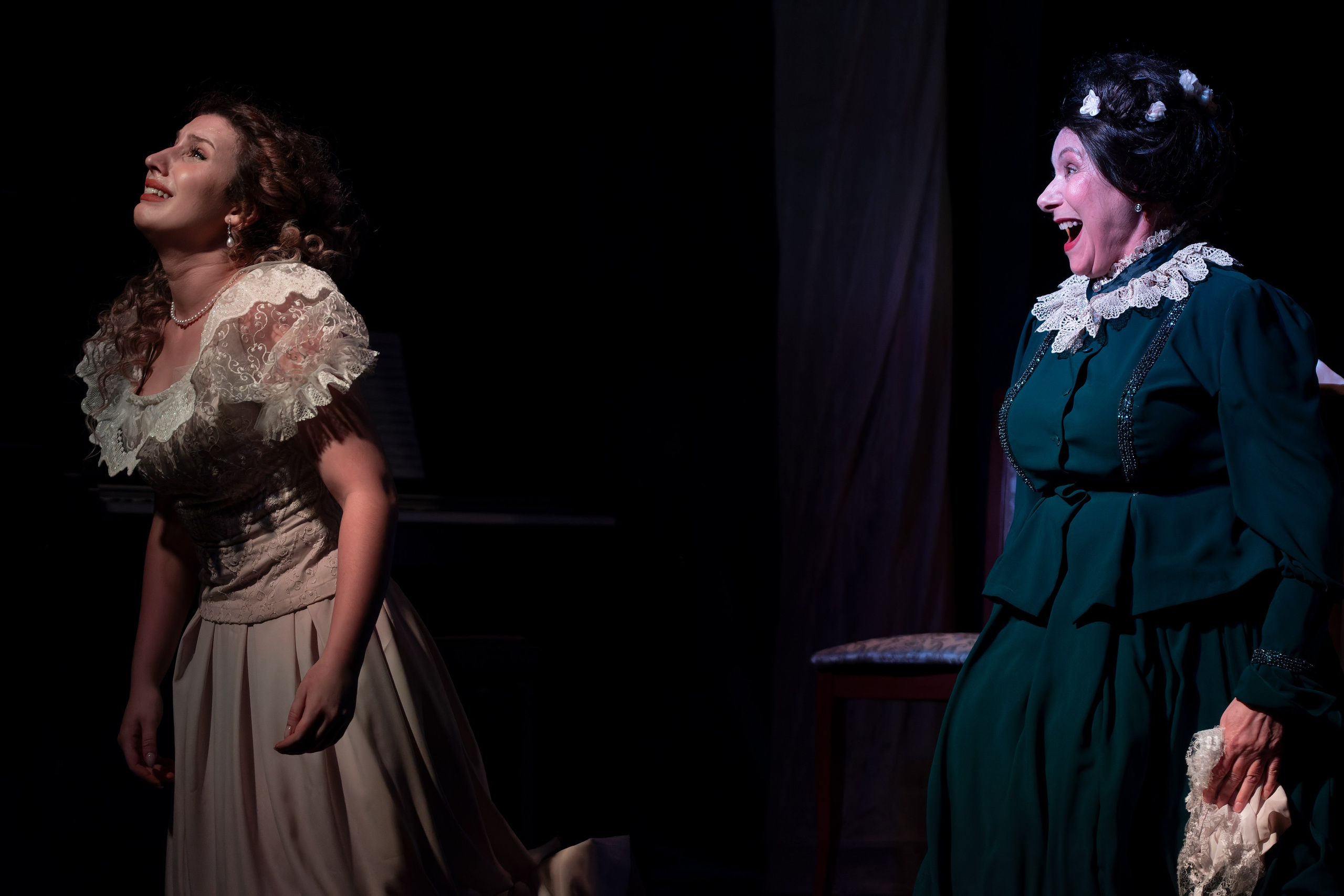 Дядюшкин сон (Казачий театр). Maxon Magnusson