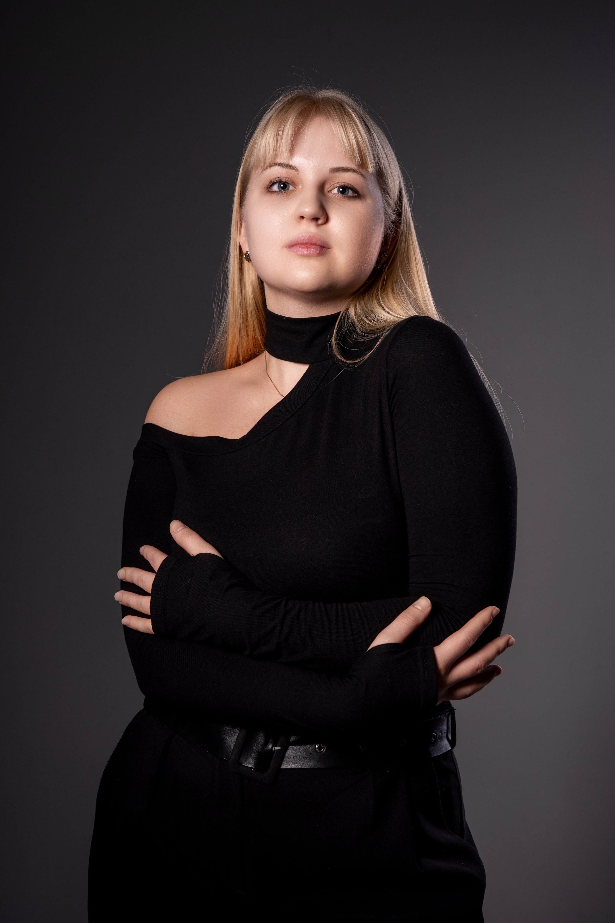 Циклорама, маски Габо. Профессиональный фотограф Ковалева Олеся