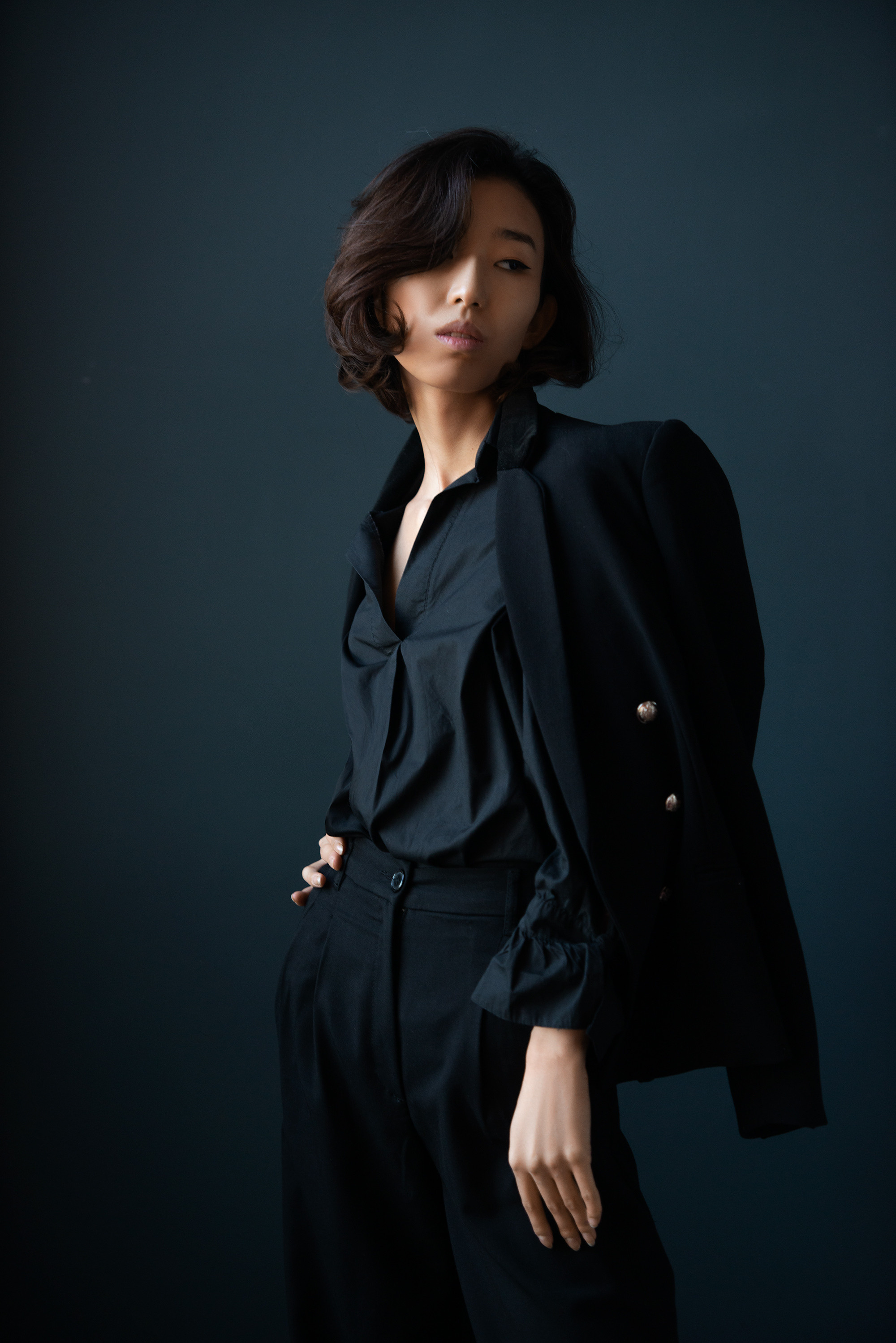 Женский портретный фотограф в Москве. Арт фотограф в Москве Леонид Маркачев. Женский портрет, будуар, фэшн, арт-ню