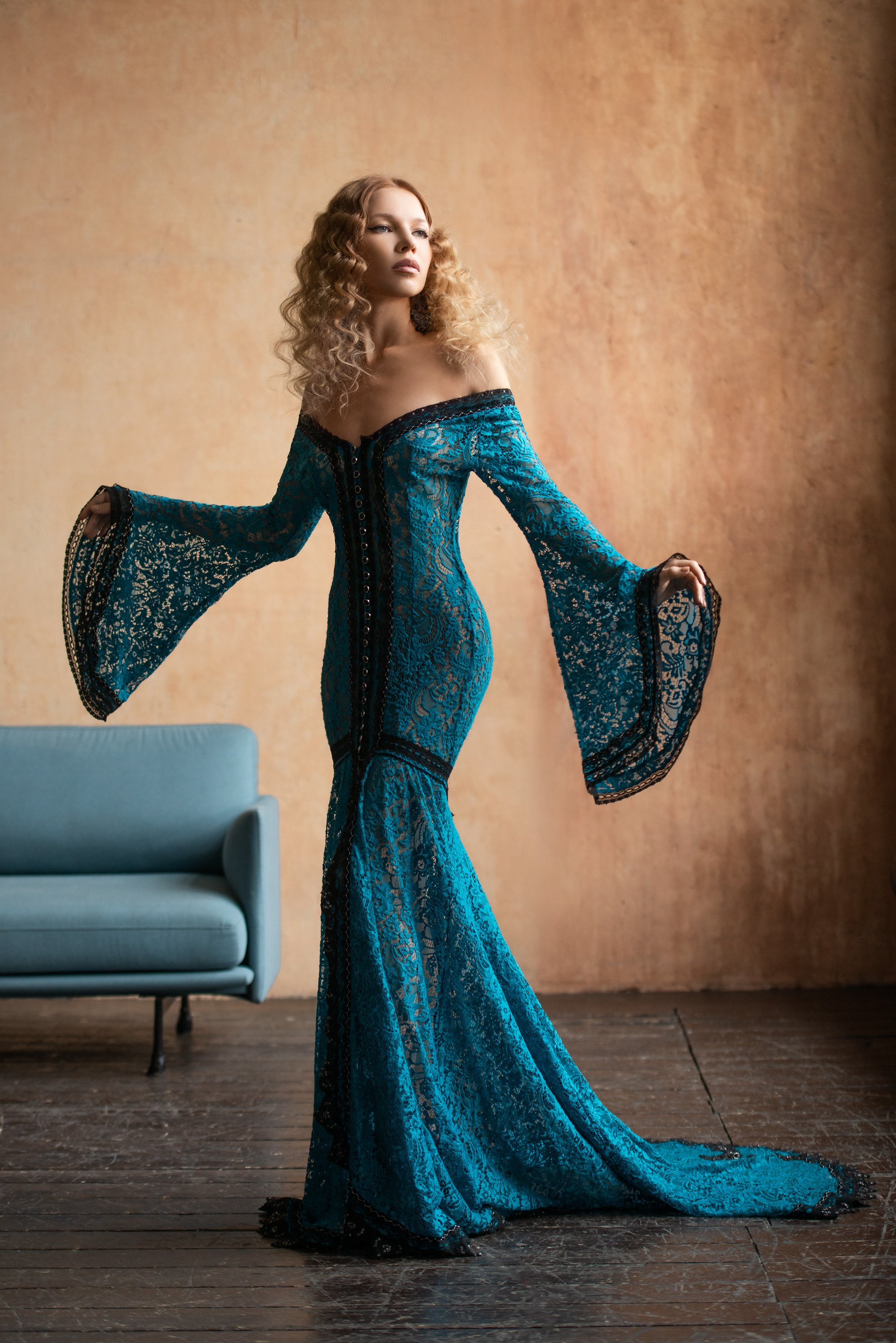 Фотосессия в стиле фэшн и гламур в Москве: профессиональный подход и яркие образы. Арт фотограф в Москве Леонид Маркачев. Женский портрет, будуар, фэшн, арт-ню