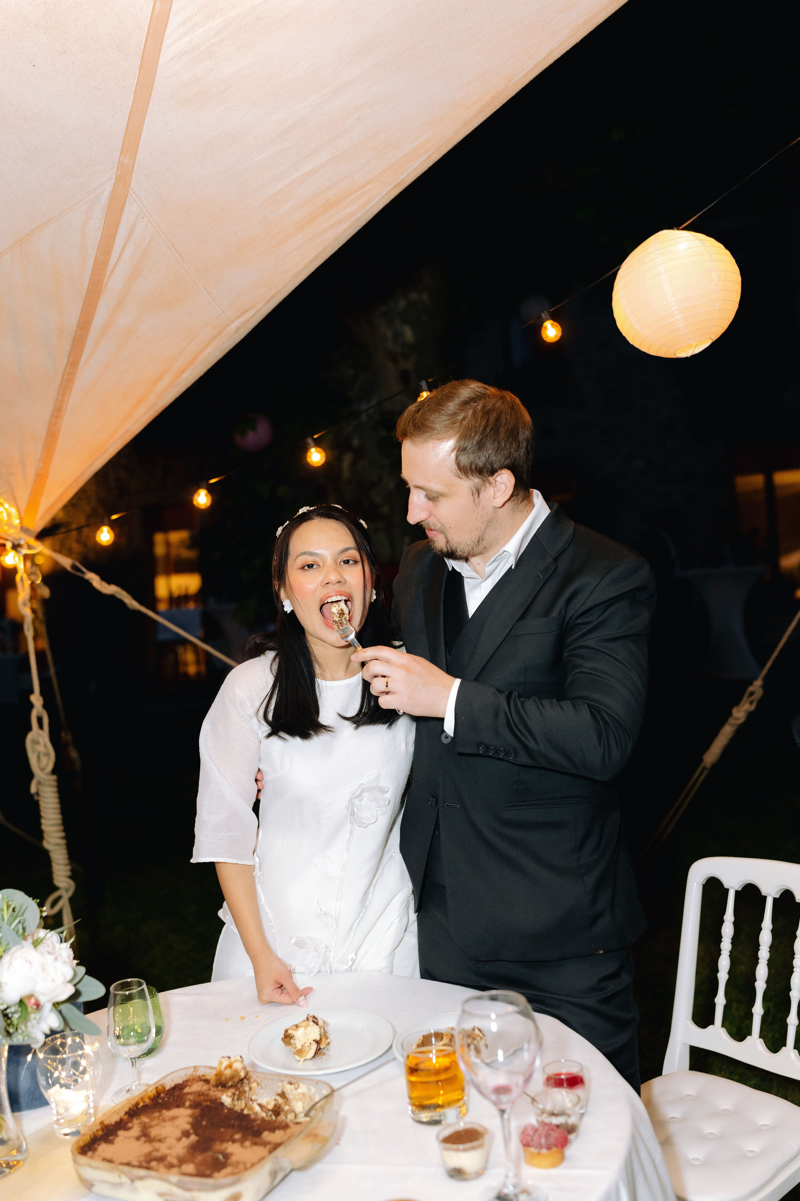 Nhi & Samuel | courtyard. Photographe de Mariage Professionnelle — Genève & Suisse Romande | Tanya Creator