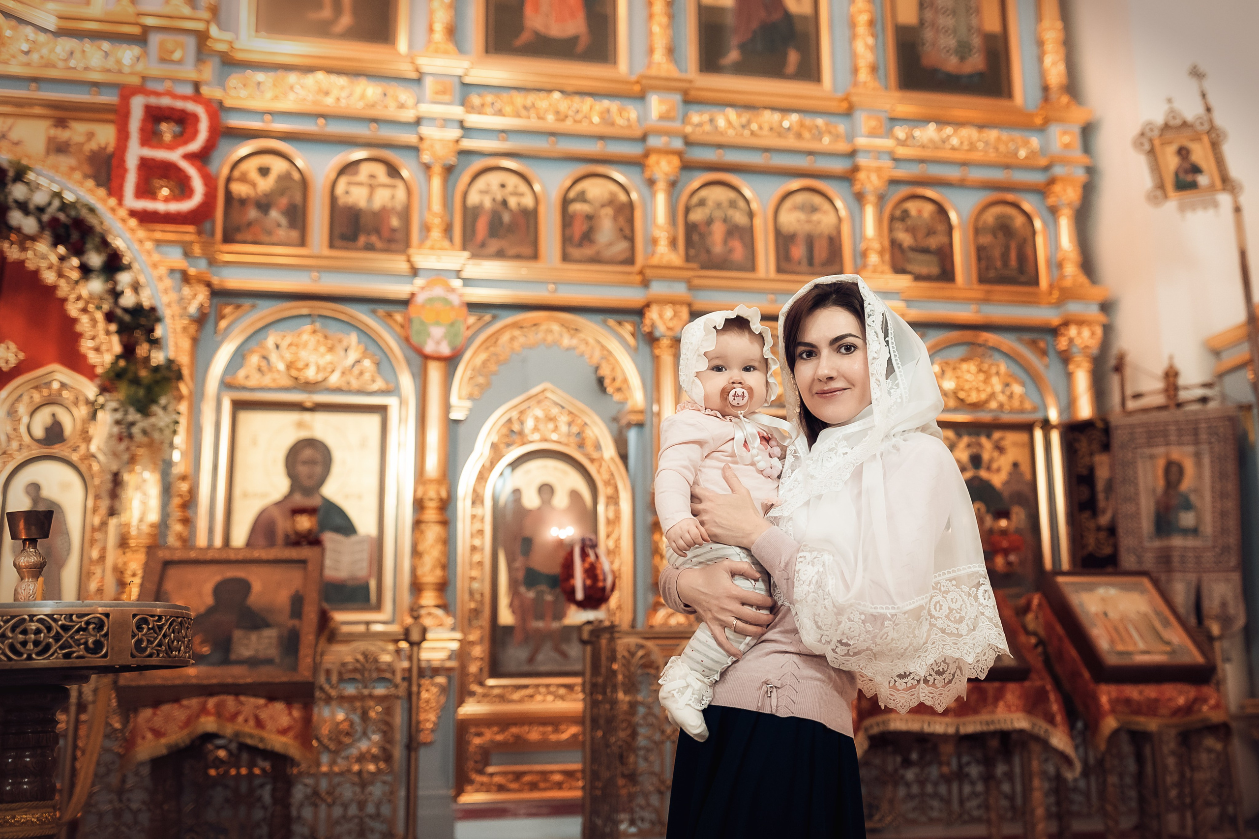 Съемки в храме. Семейный и церковный фотограф в Нефтеюганске