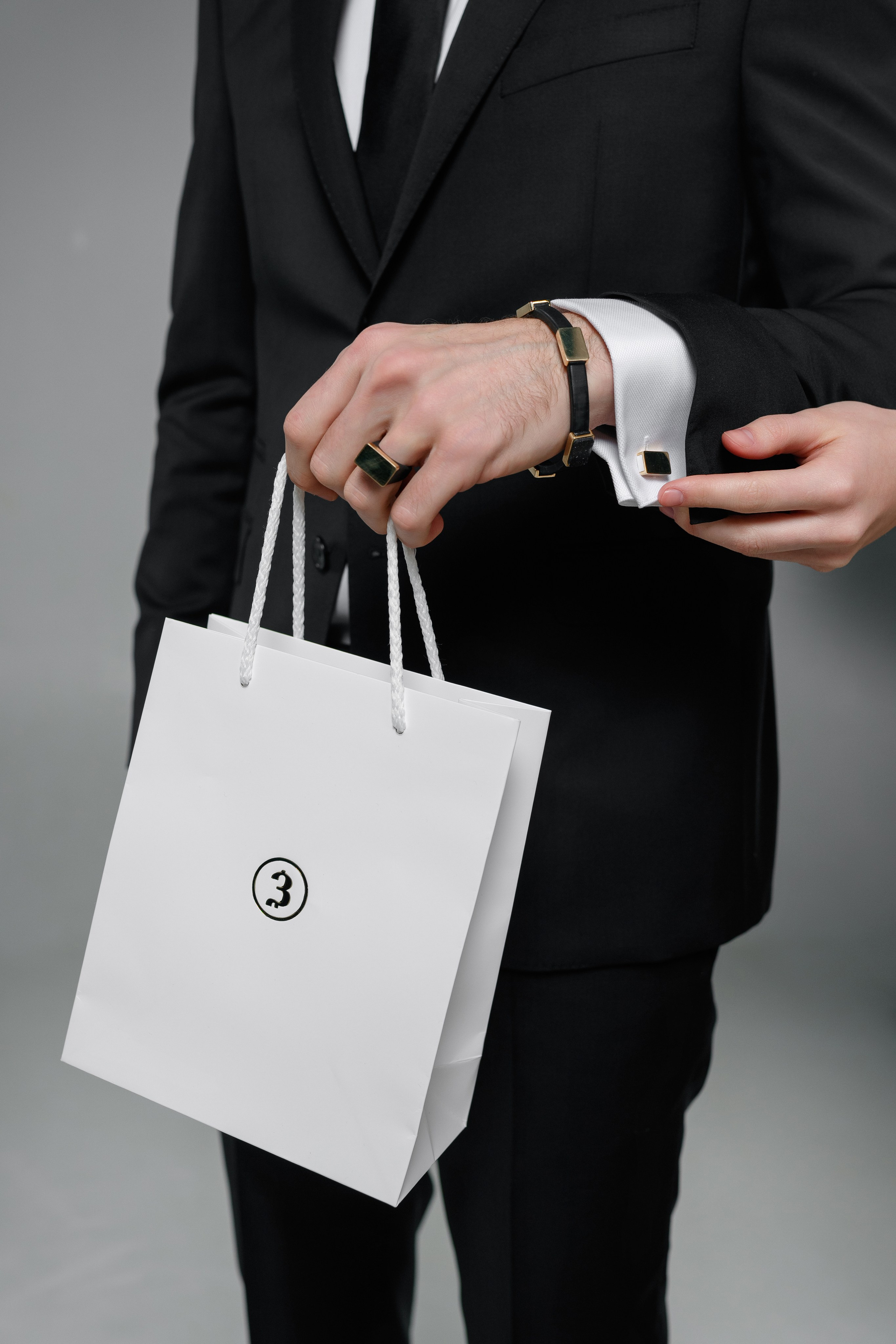 Съемка ювелирки для бренда «Золотник750». Фотограф Олег Сотник