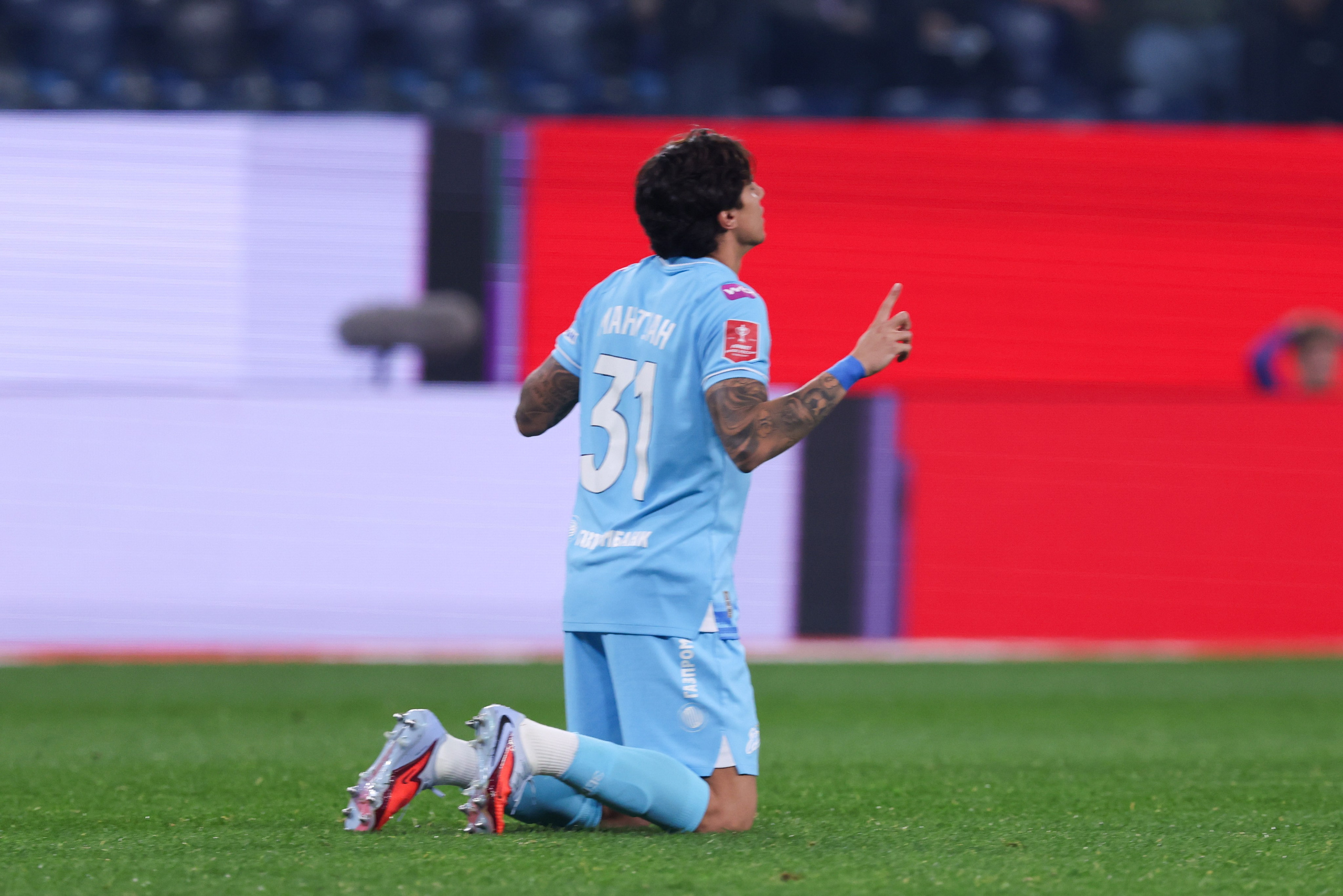 ФК Зенит -ФК Оренбург Fonbet Кубок России 2025/26. Спортивный и репортажный фотограф Антон Тереханов