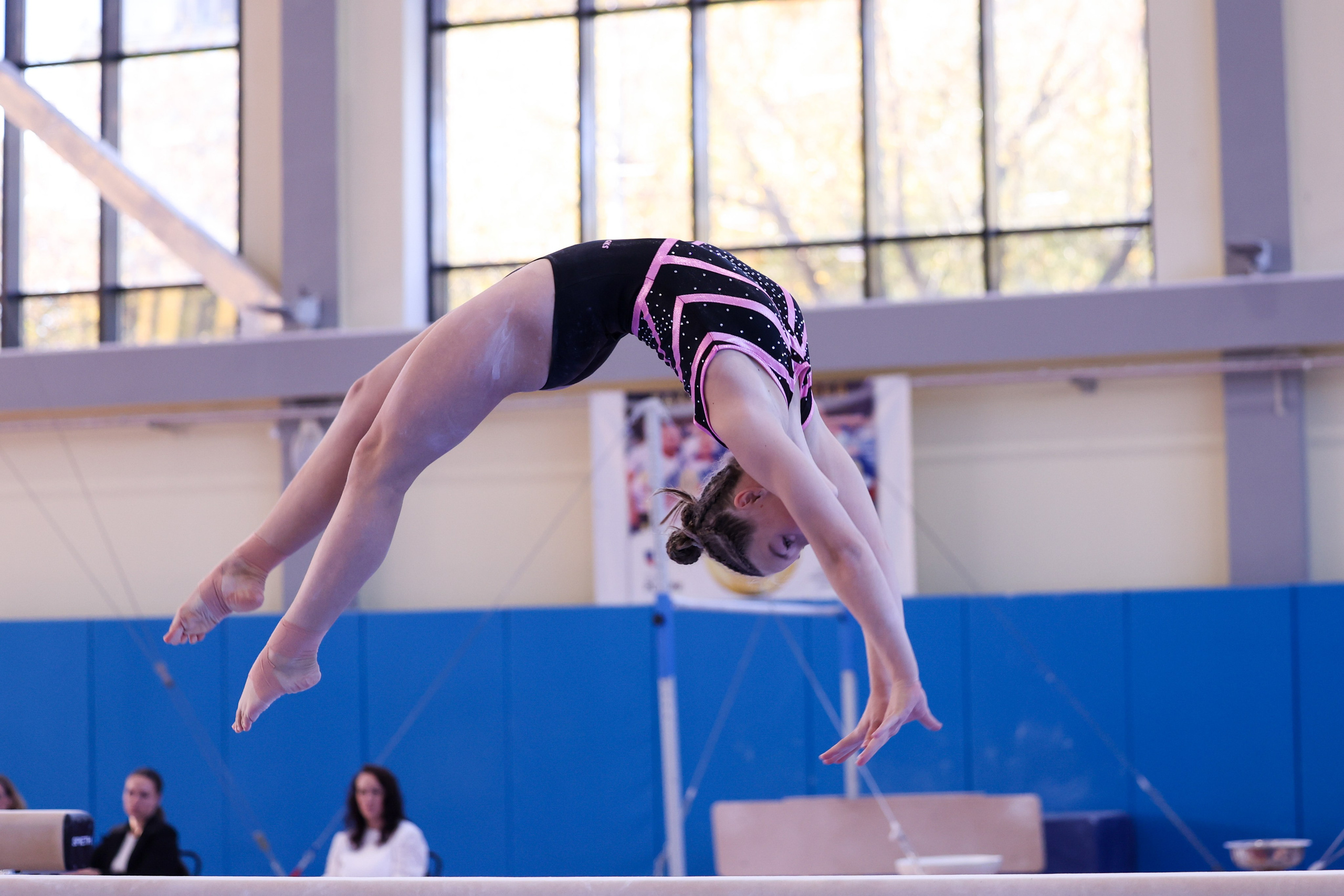 Первенство Санкт-Петербурга среди девушек 09.10.2025. Спортивный и репортажный фотограф Антон Тереханов