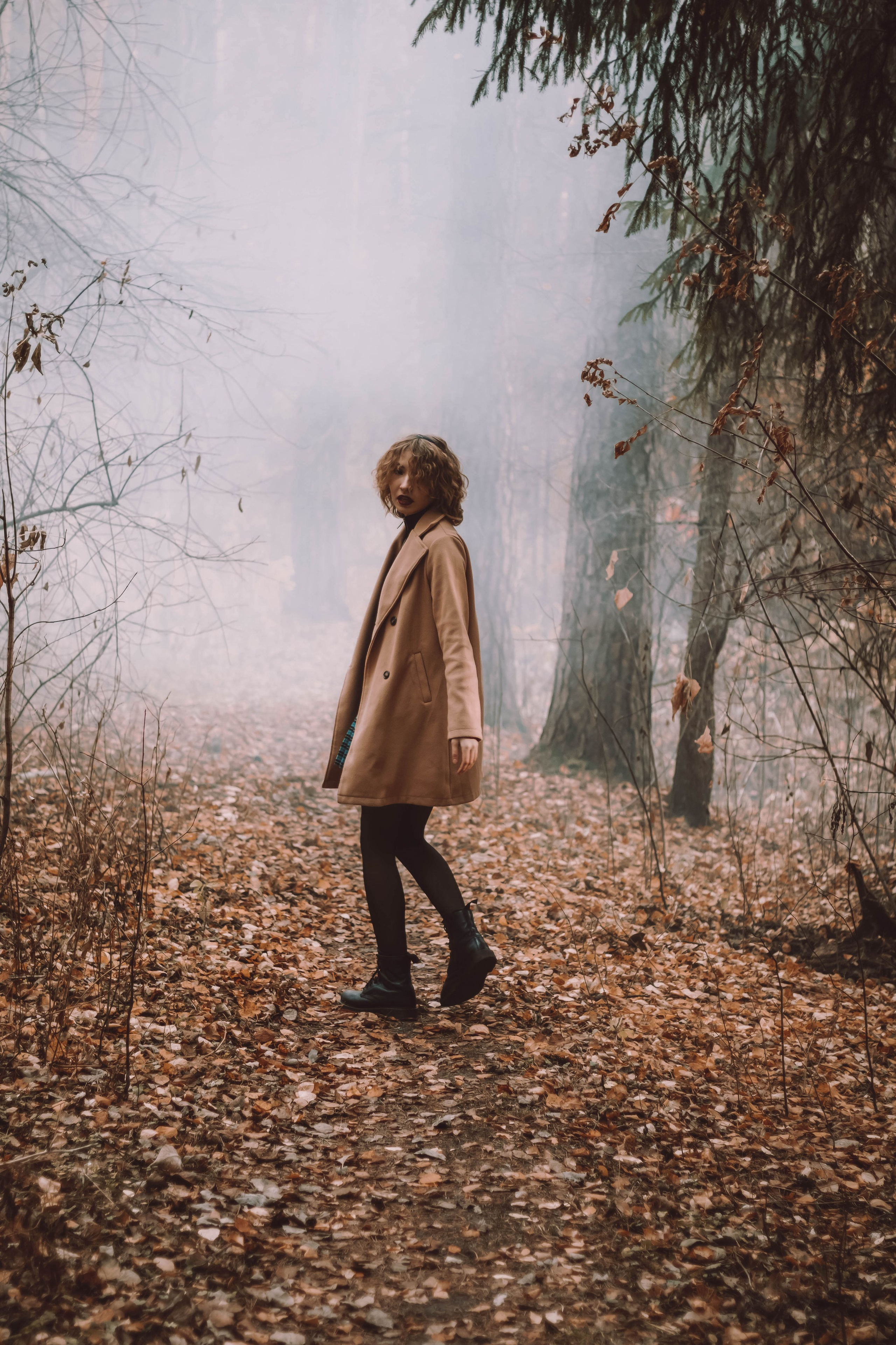 По мотивам сериала «Сабрина». Портретный фотограф в Екатеринбурге Дарья Жужгова