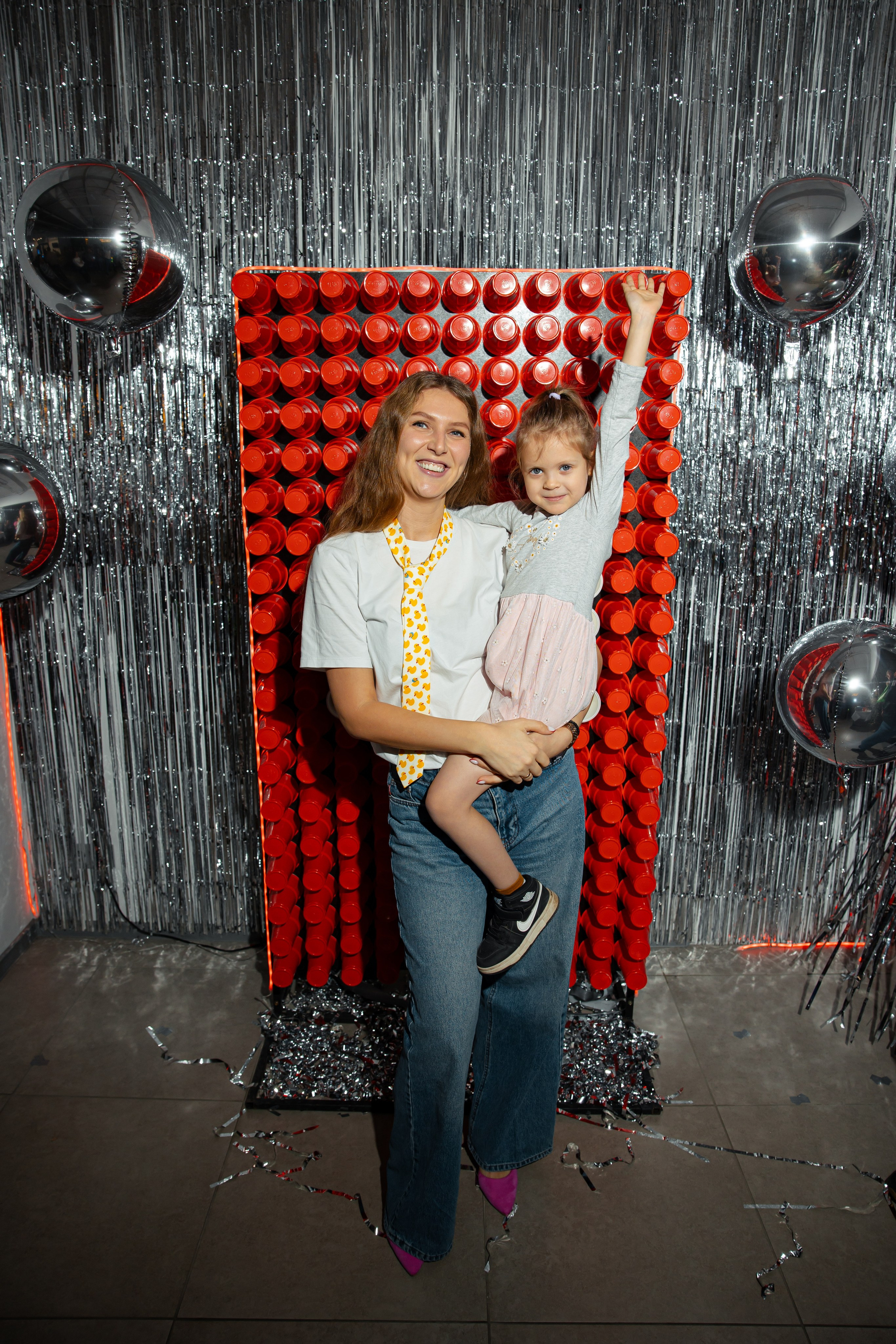 Дубль гис (офисная туса). Фотограф Вячеслав Фарунин