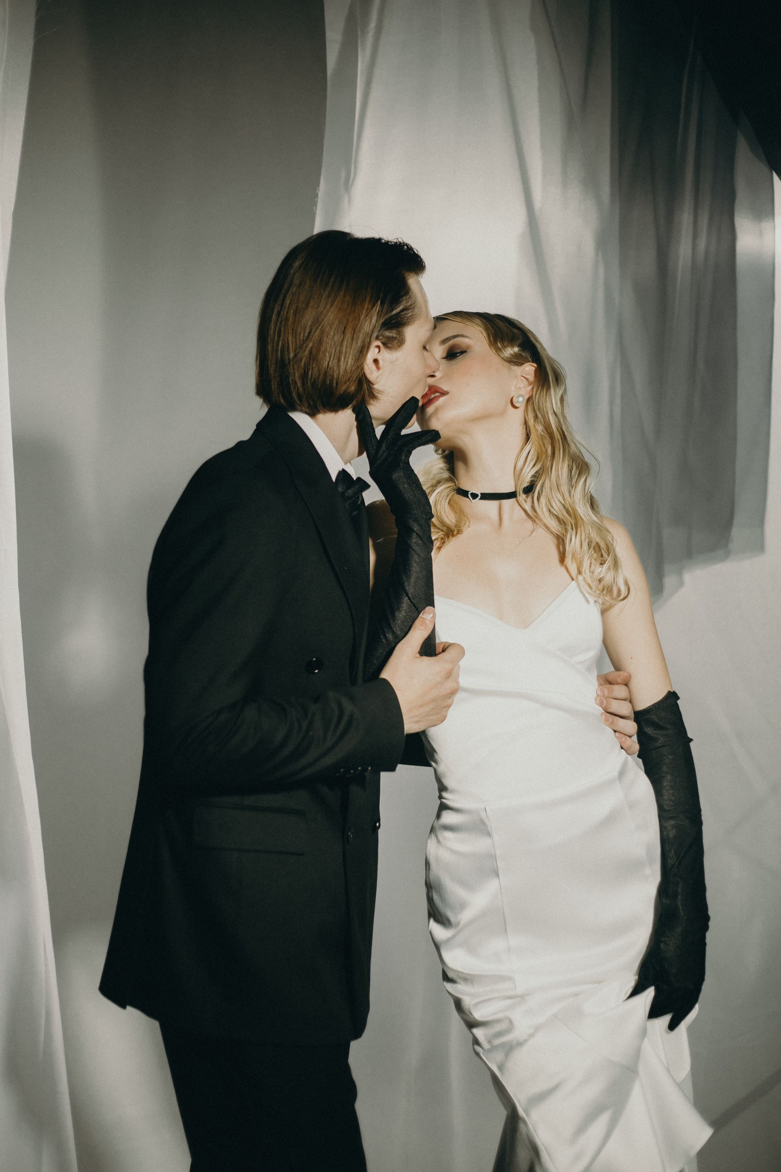 Wedding love-story в студии. Портретный и семейный фотограф в Саратове Елена Шустова