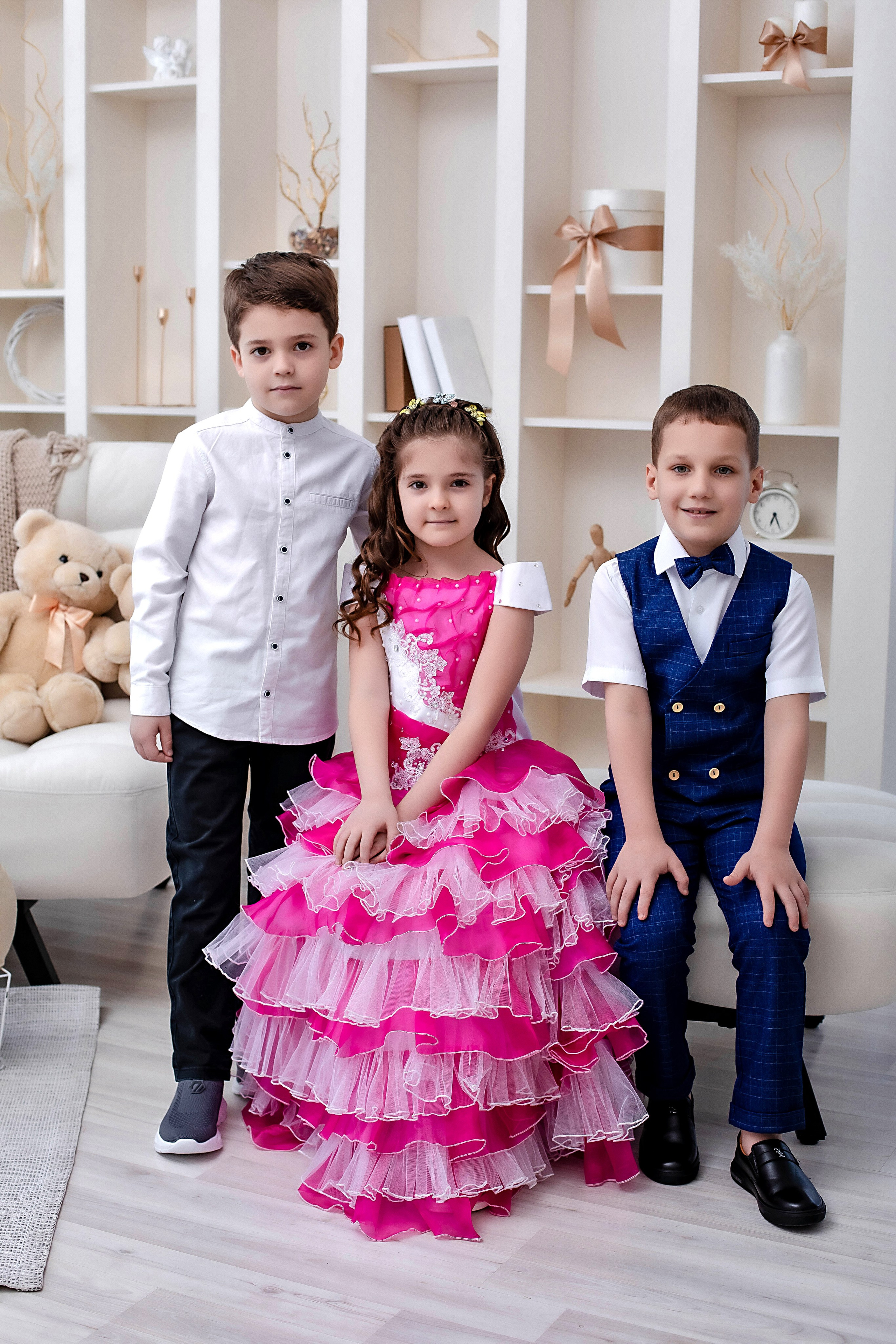 Выпускные (школьные) альбомы (книги) в Ростове-на-Дону. Современные Выпускные Альбомы в Ростове-на-Дону