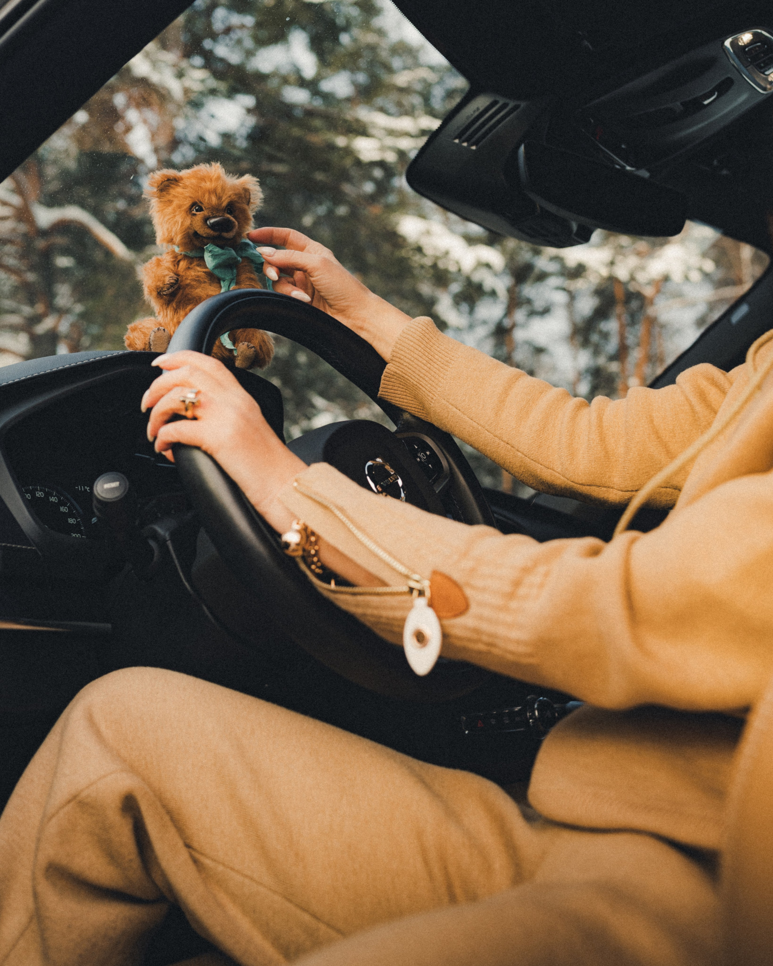 Автомобильная фотосессия Volvo XC90 + портрет владельца. Фотограф Илья К. в Москве