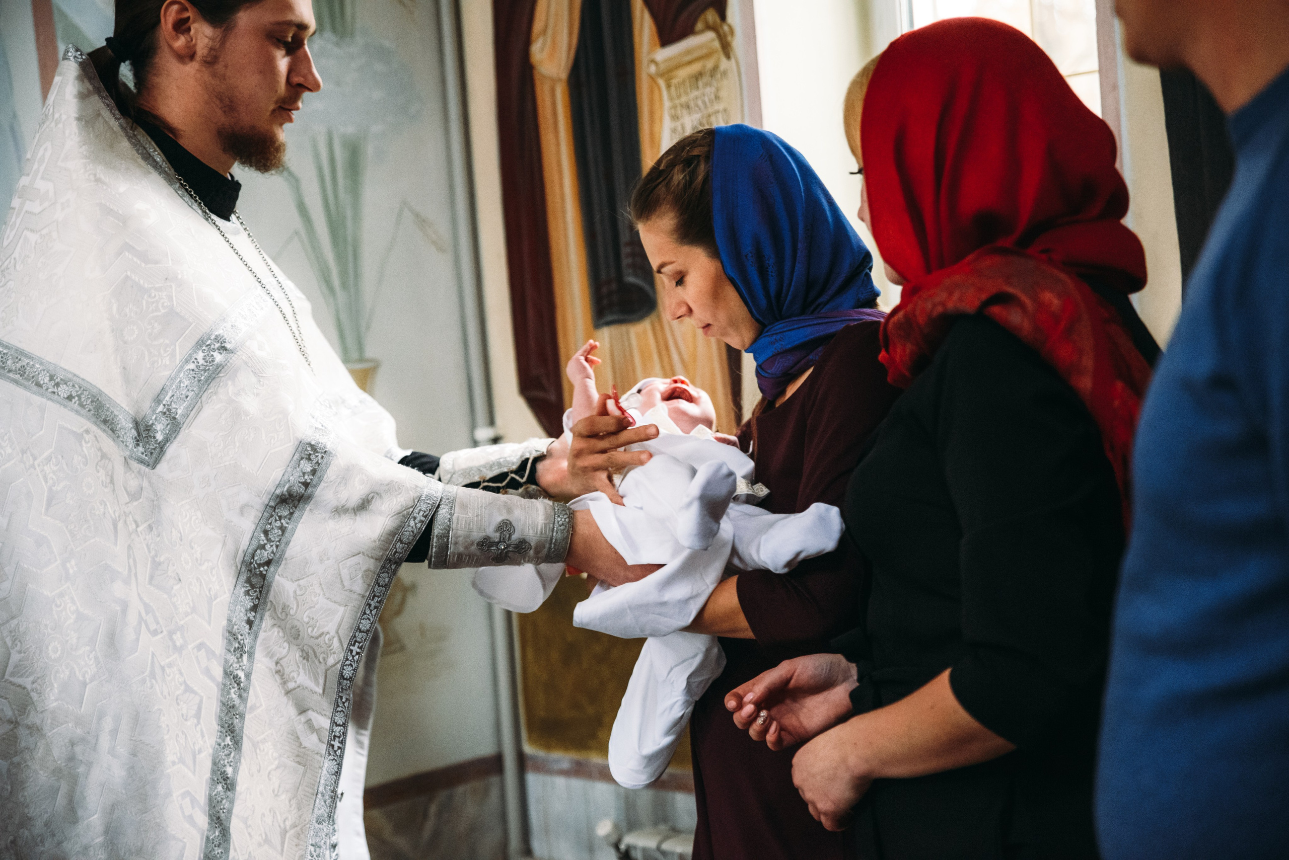 Фотосессия крещения в Новогрудке. Фотограф на крещение. Свадебный и семейный фотограф в Минске Филиппович Александр