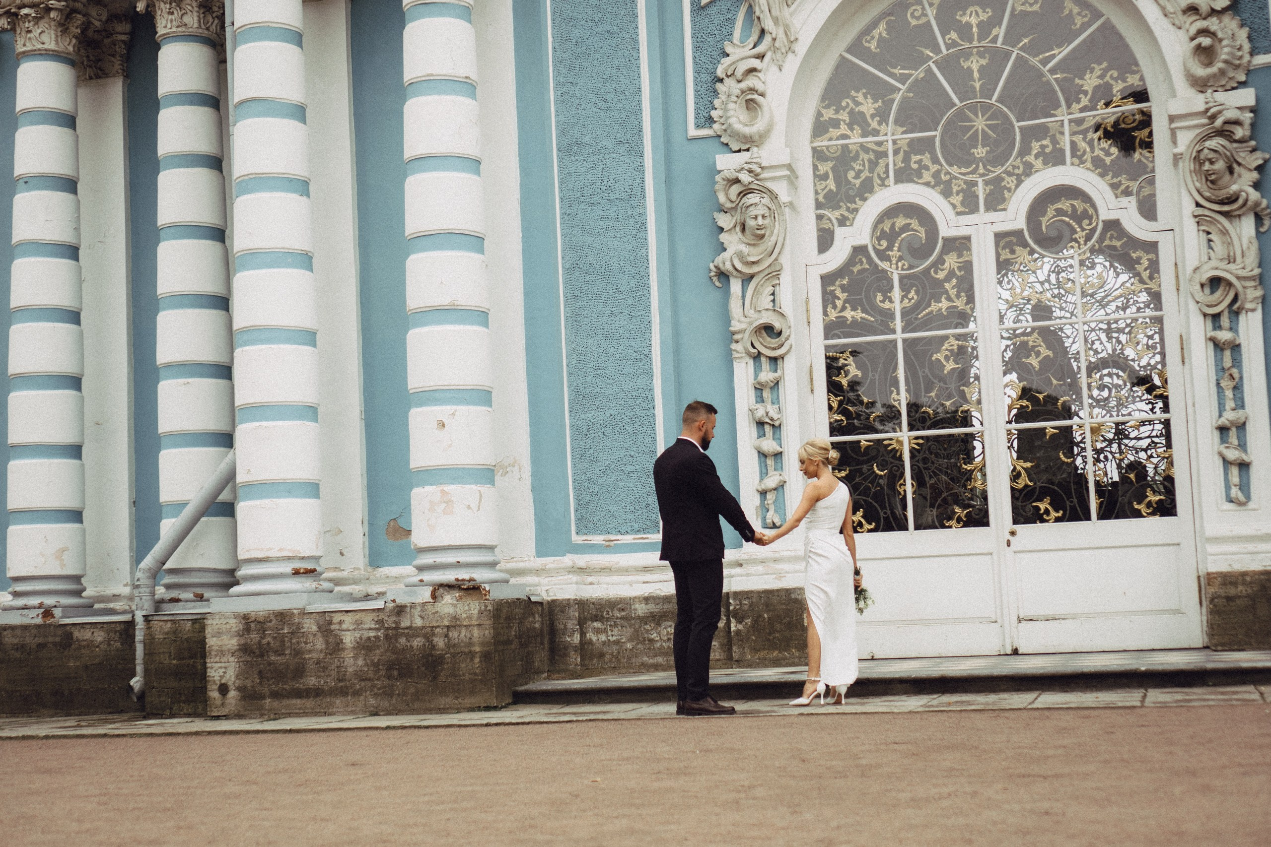 СВАДЕБНАЯ ИСТОРИЯ В ГОРОДЕ ПУШКИН ВОЗЛЕ ЕКАТЕРИНИНСКОГО ДВОРЦА И В ПАРКЕ. Профессиональный фотограф, Санкт-Петербург — Виктория Богомолова