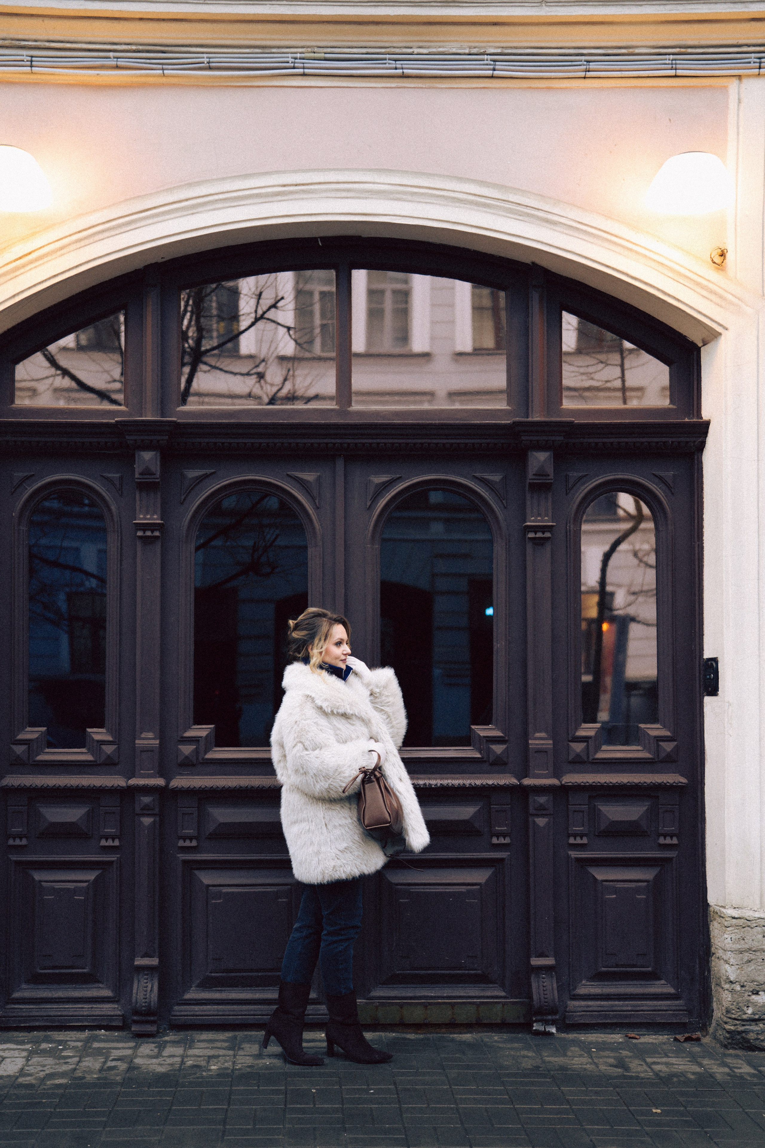 НОВОГОДНЯЯ ФОТОСЕСИИЯ В СТУДИИ ДЛЯ ДЕВУШКИ И ПРОГУЛКА ПО ЧЕРНЫШЕВСКОЙ. Профессиональный фотограф, Санкт-Петербург — Виктория Богомолова