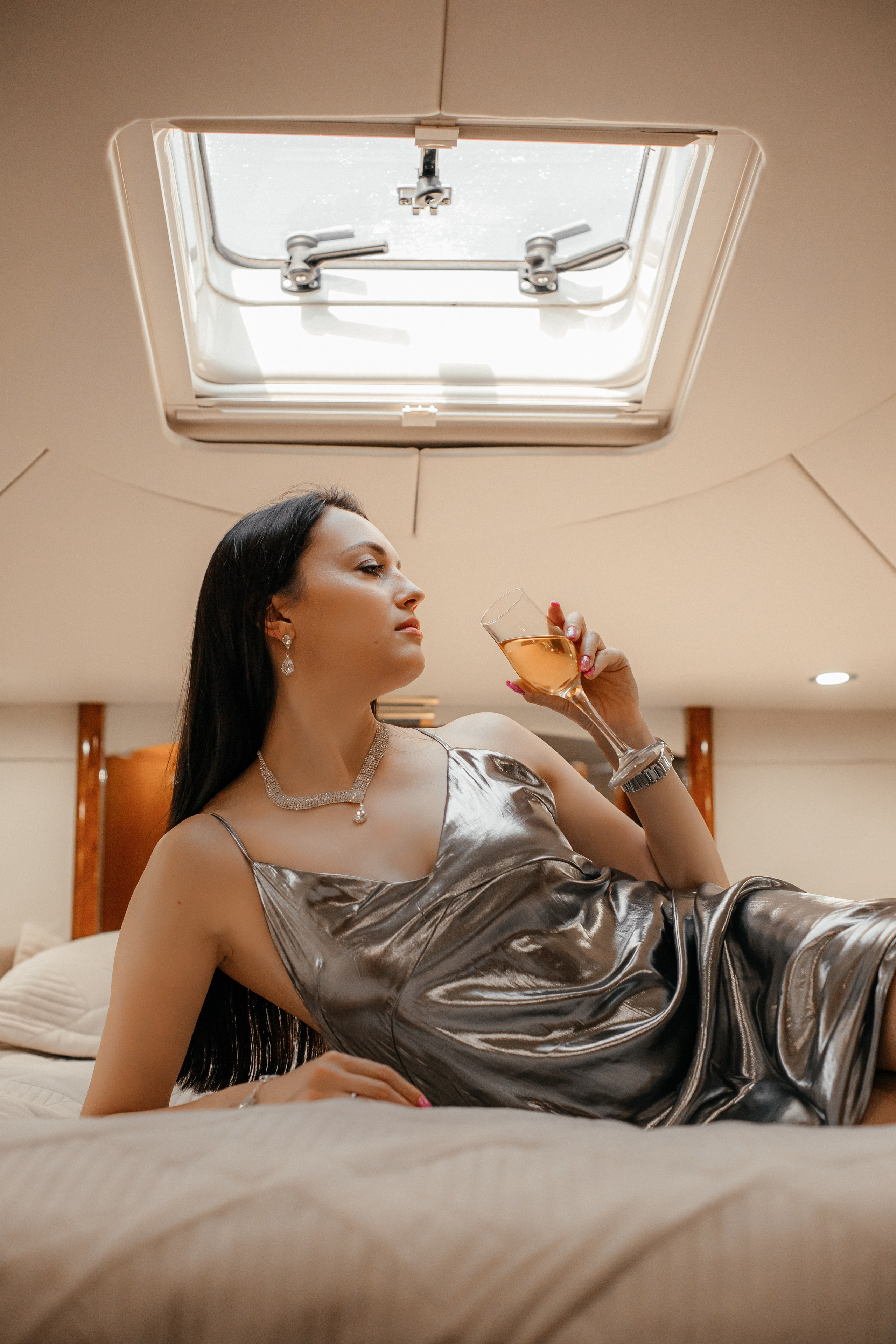 Девушки на яхте 2024. Elena Sova — семейный и женский фотограф в Санкт-Петербурге