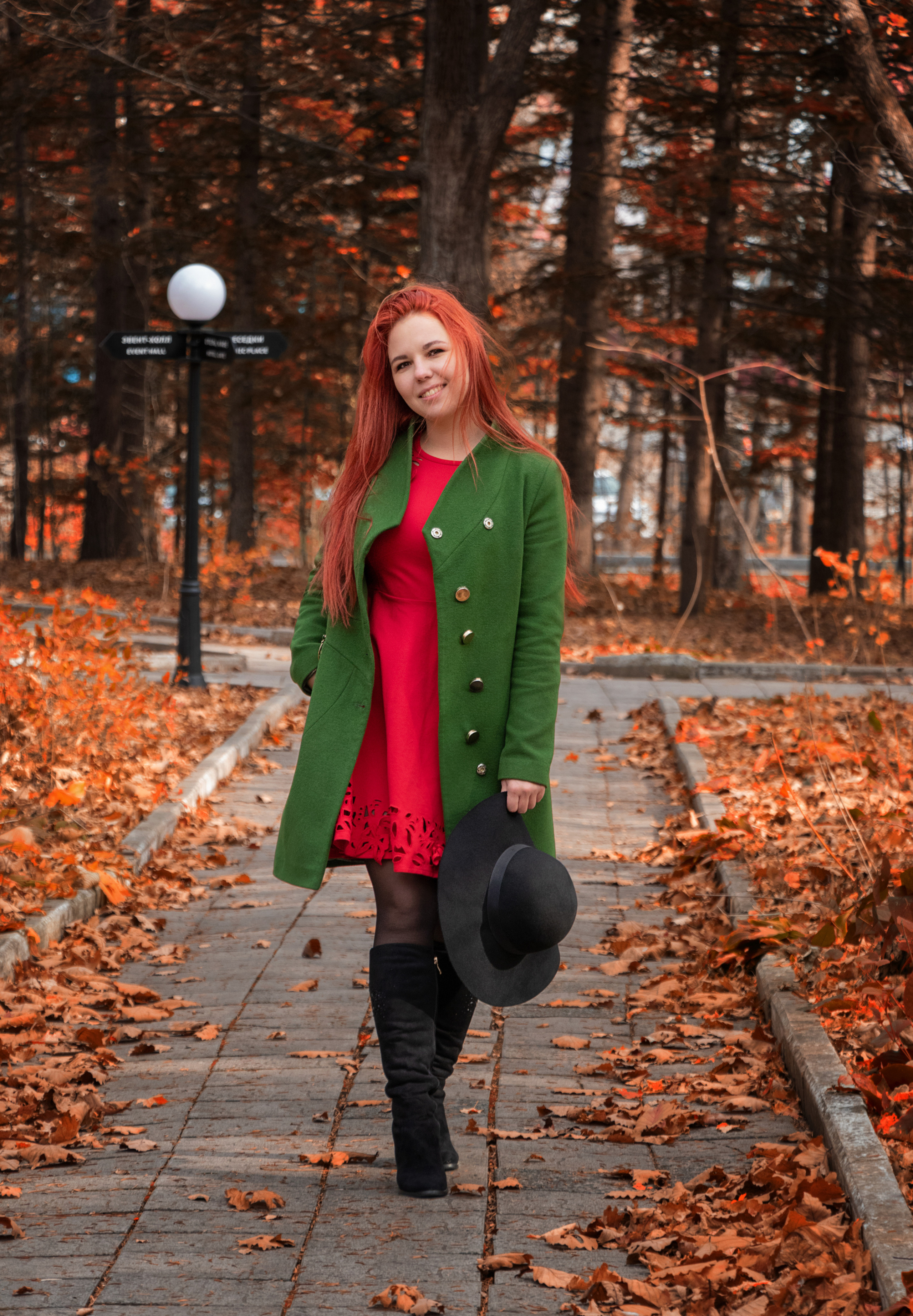 Юлия любит парк и не боится холода=). Семейный и частный фотограф во Владивостоке