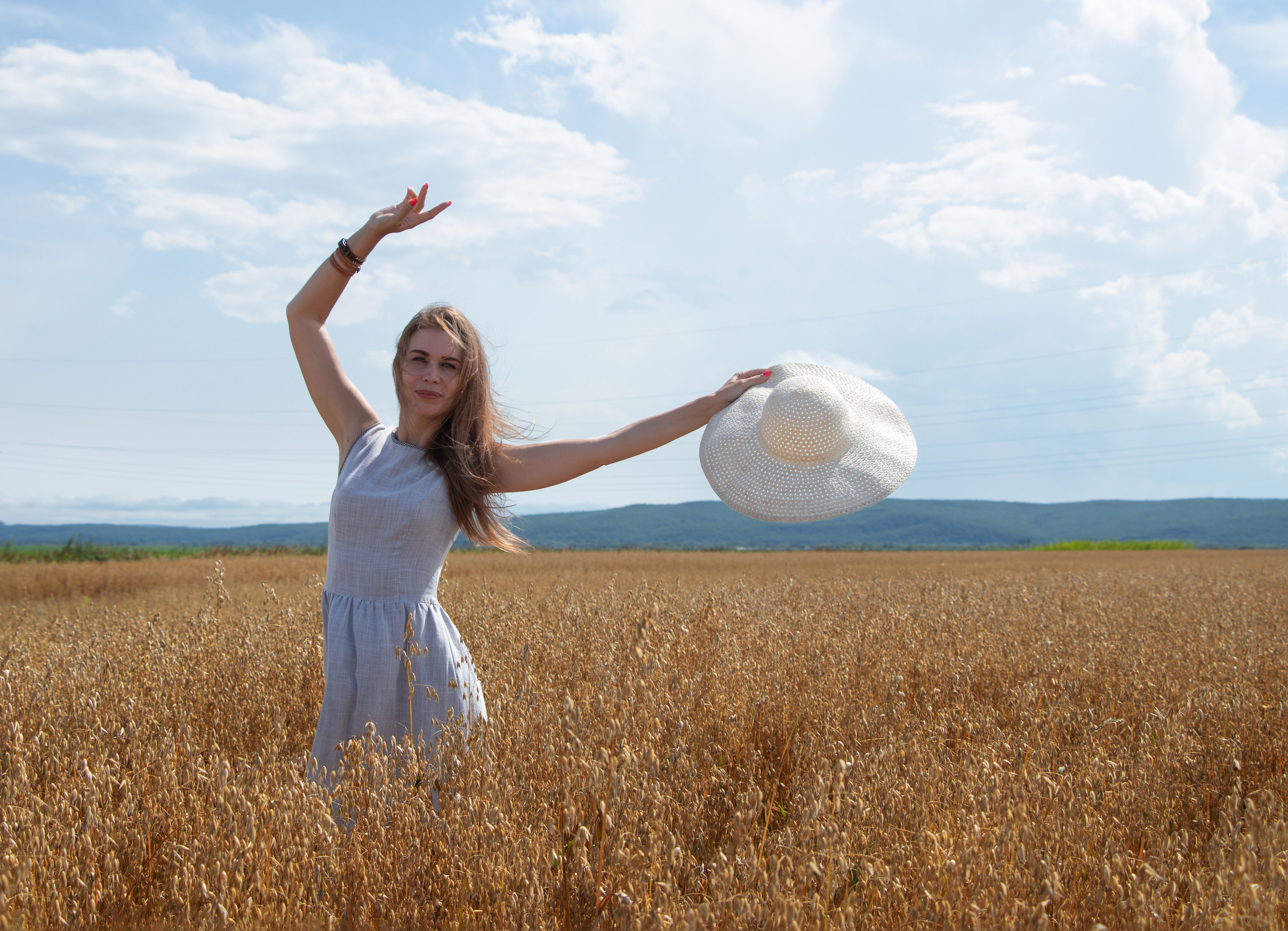 Ольгу тоже поля заманили в свои сети. Семейный и частный фотограф во Владивостоке