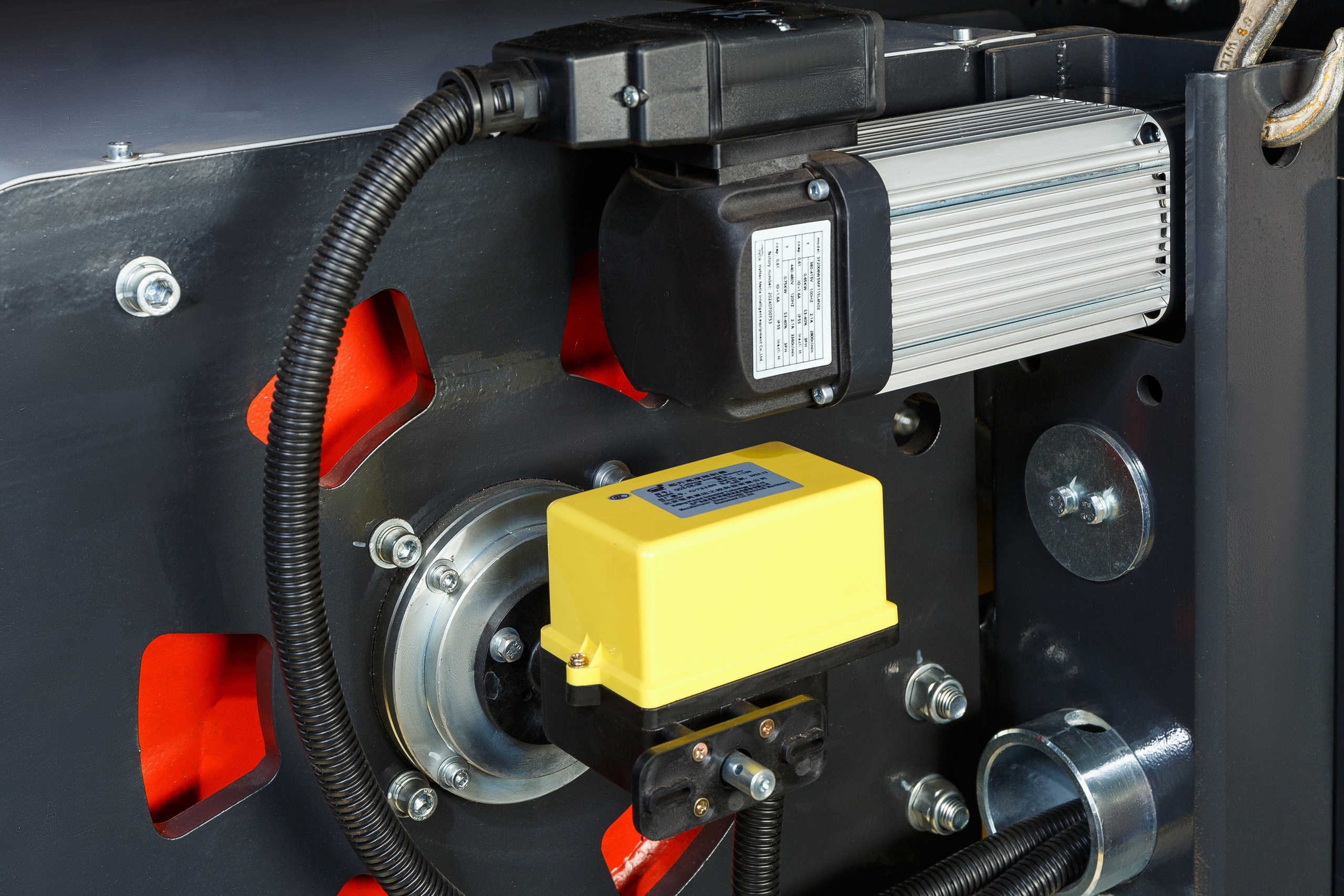 Промышленная фотосессия оборудования. Промышленный фотограф с Санкт-Петербурге. Фотосъёмка производственных предприятий и заводов. Промышленная фотосъёмка в СПб. Фотограф для предприятий. Профессиональная фотосъёмка с выездом на производство. Фото для контента, сайта, полиграфии и социальных сетей. Фото завода. Фотограф на производство. Фотограф на завод. 