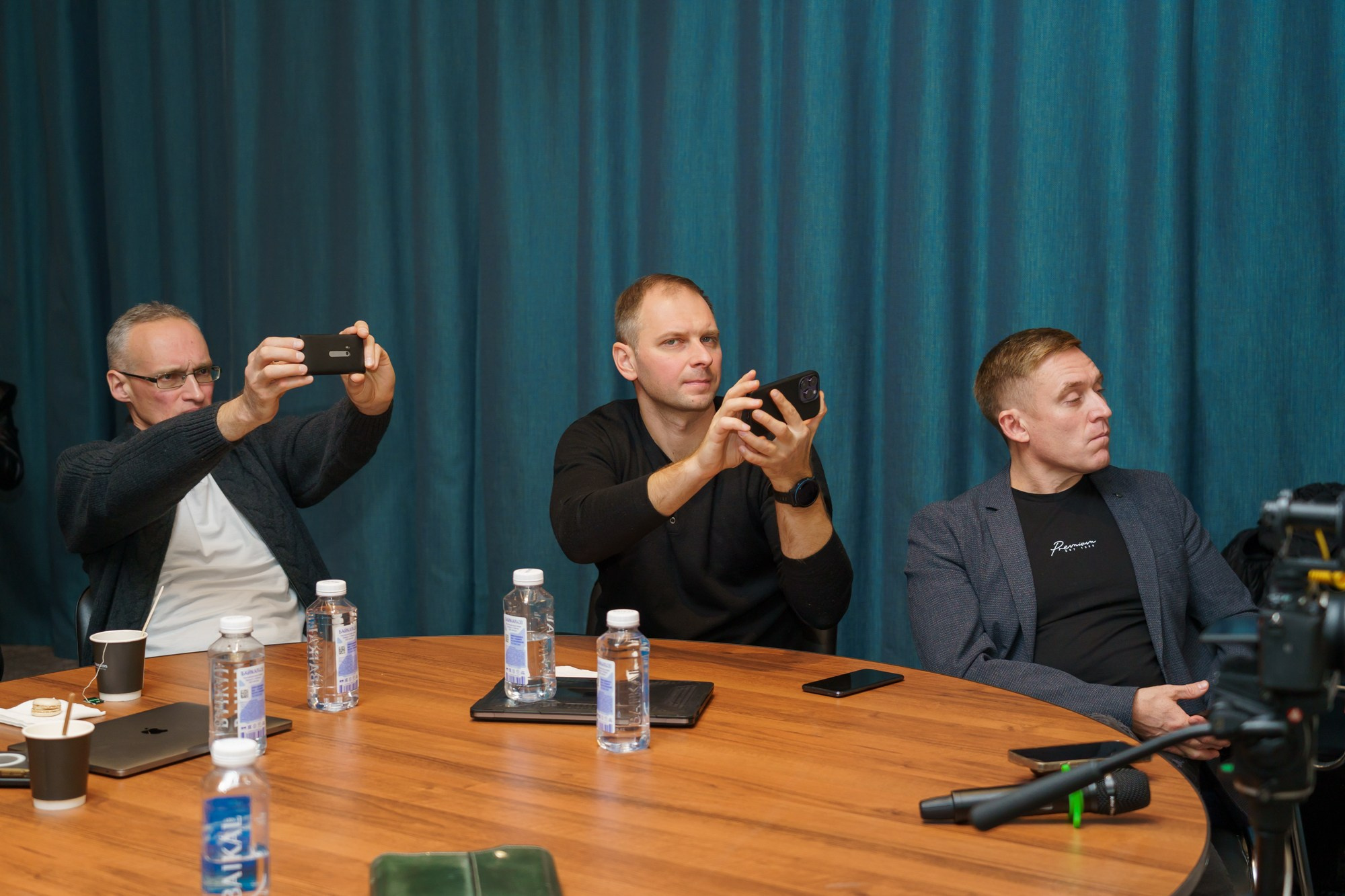 Выступление спикера. Photomantis