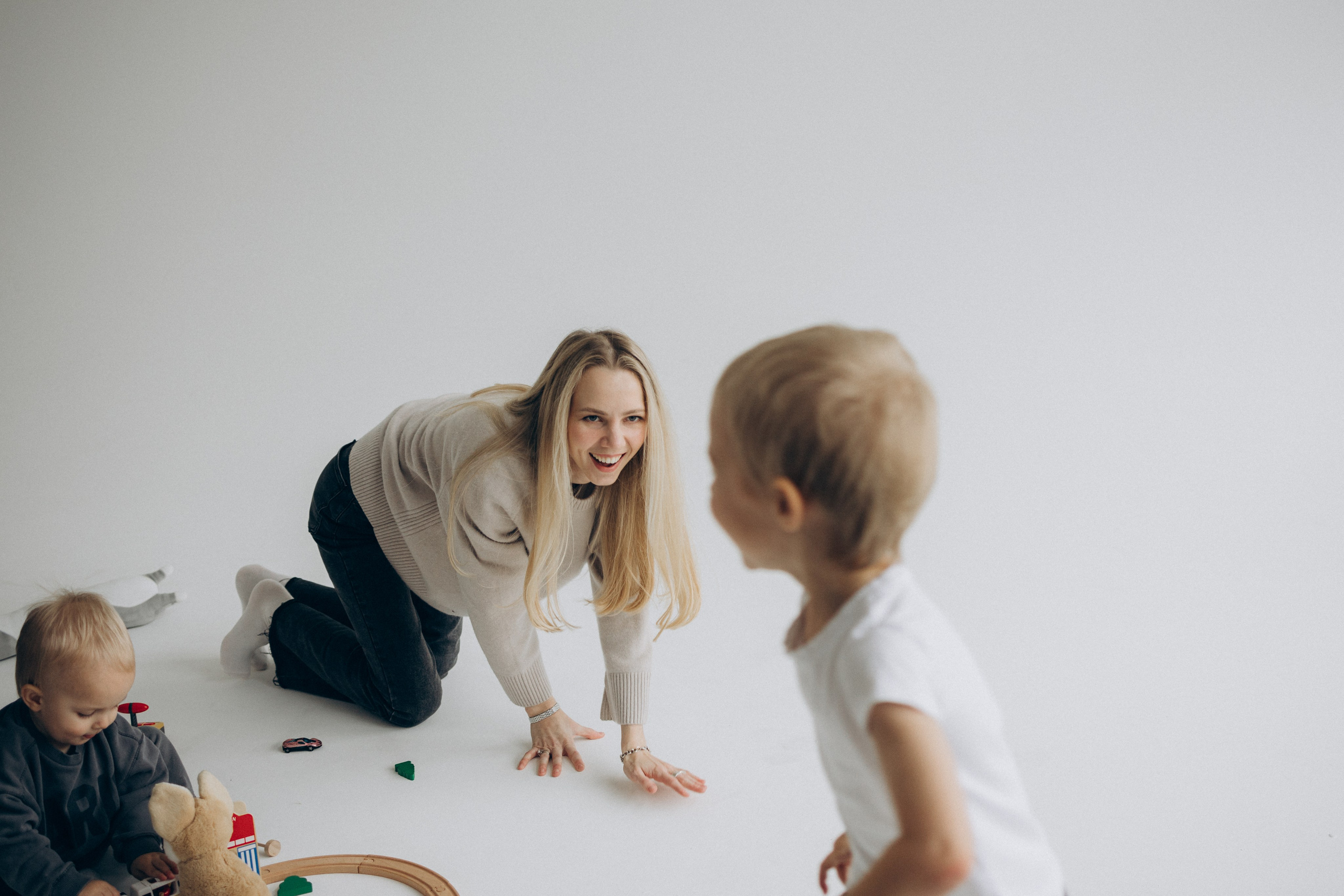 Семейная фотосессия Москва, семейный фотограф в Москве, семейная фотосессия, детский фотограф, семейная фотосессия в студии, семейная фотосессия с сыновьями