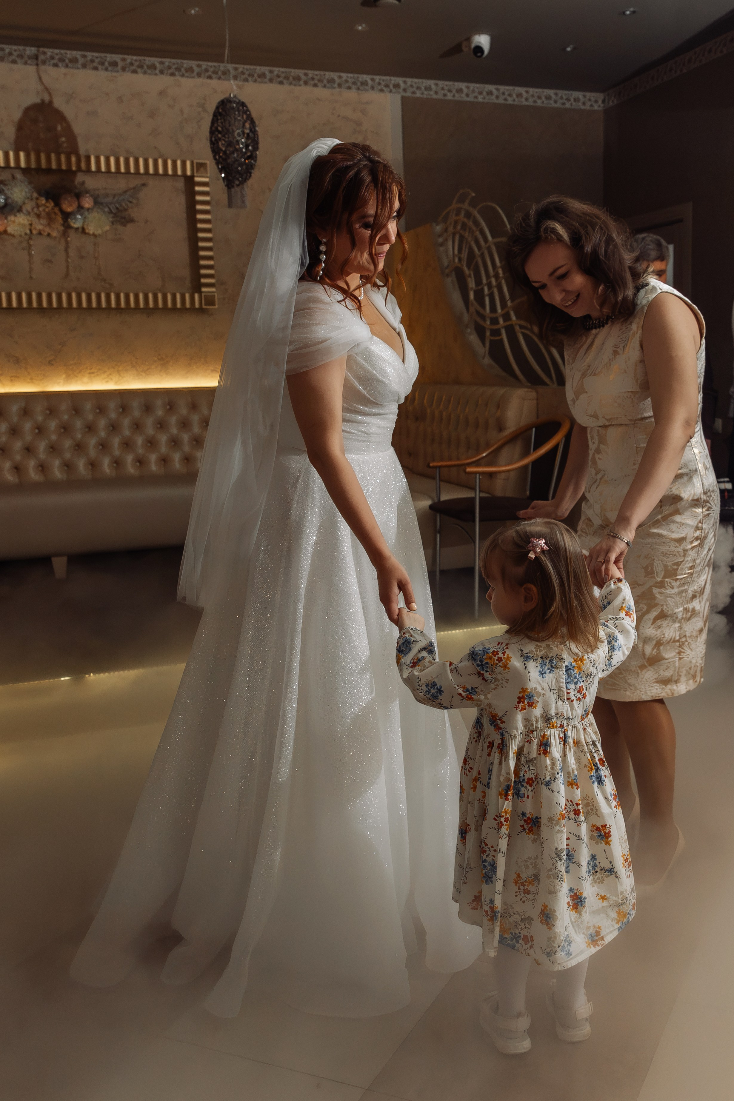 Репортаж Свадебного банкета Юлии и Романа. Семейный и женский фотограф в Москве Надежда Воробьева