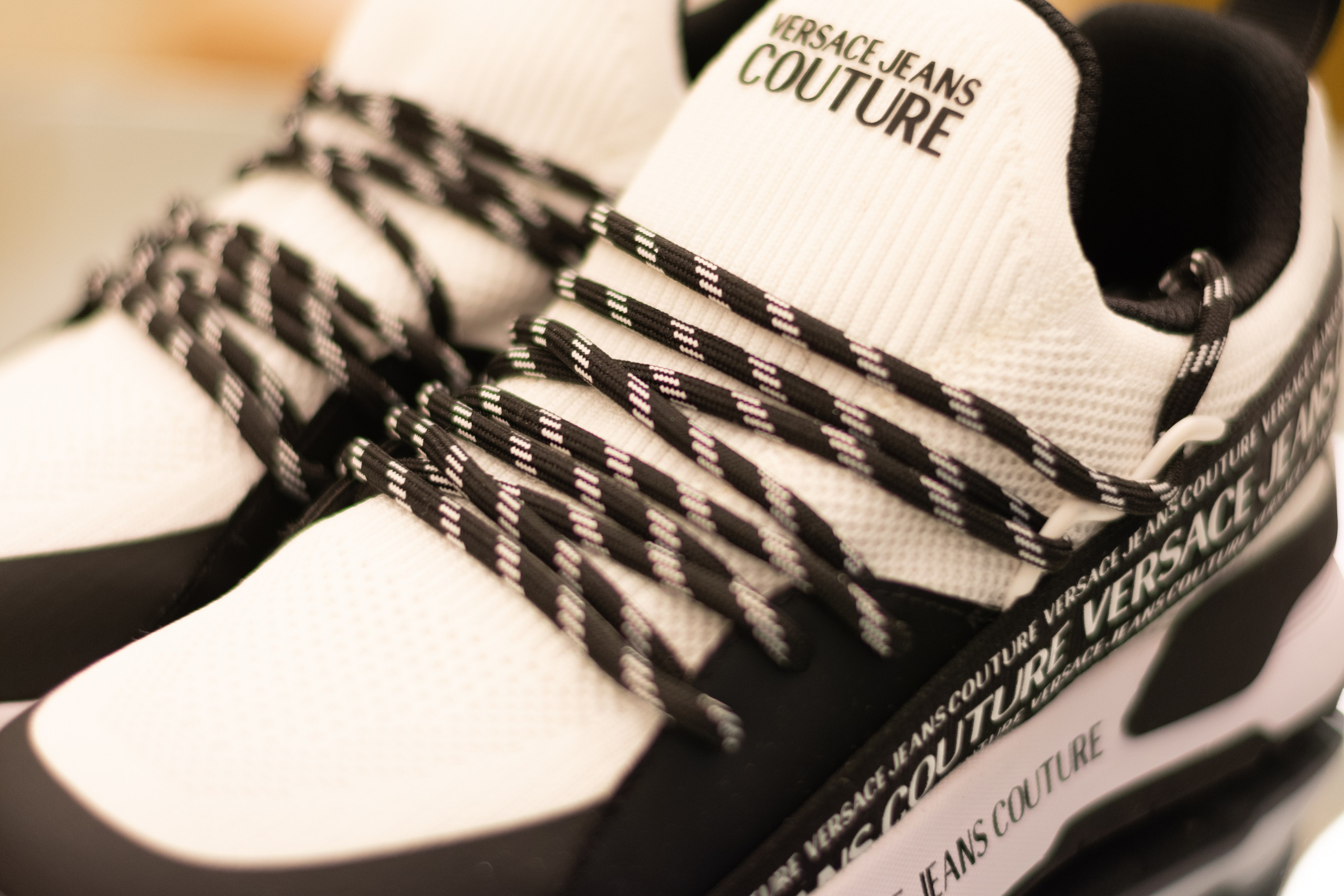 Для организаций. Предметная фотосессия для обувного магазина Capsula. Фотограф/видеограф Богдан Голованов