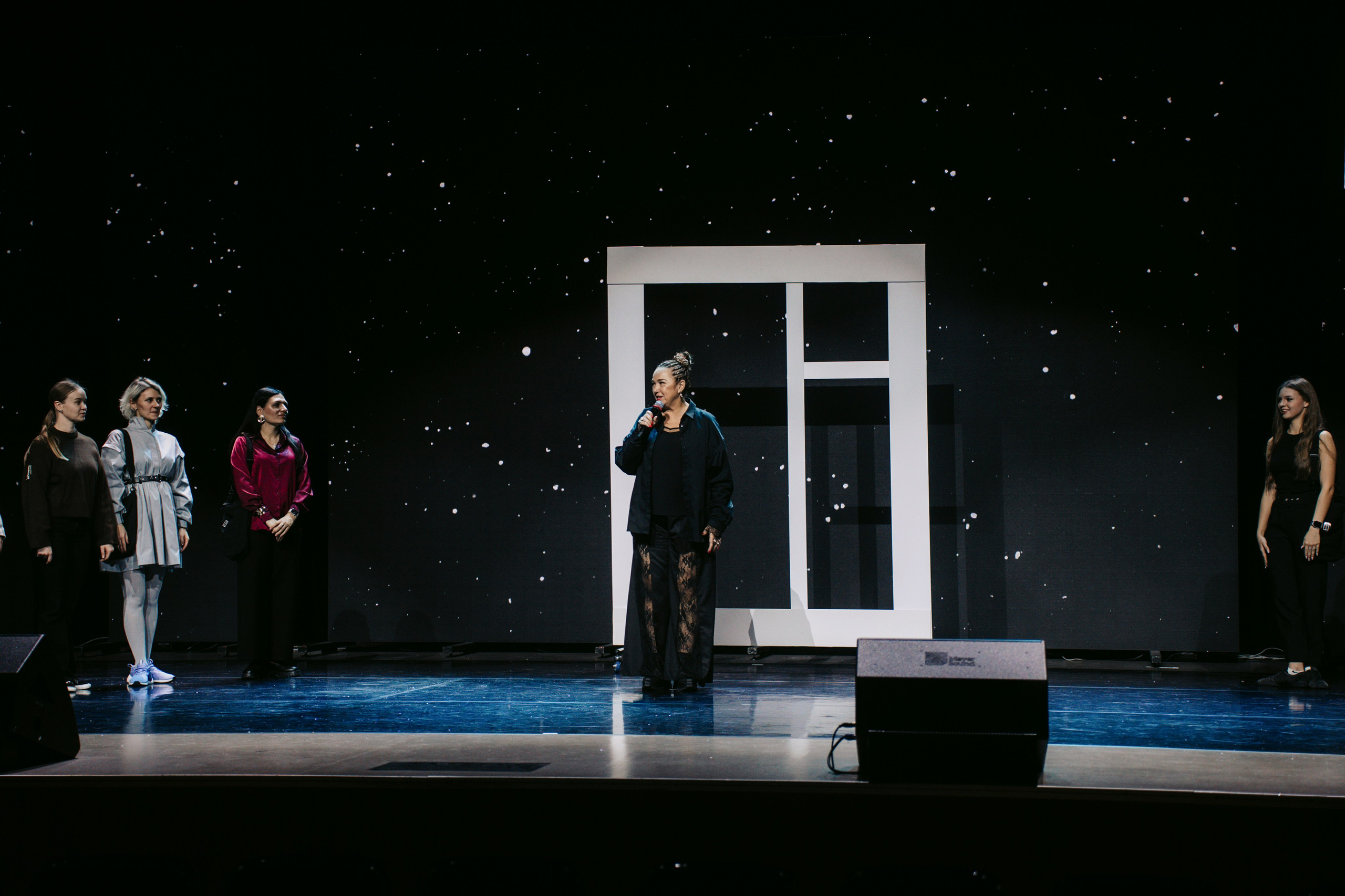 Окно. Главная