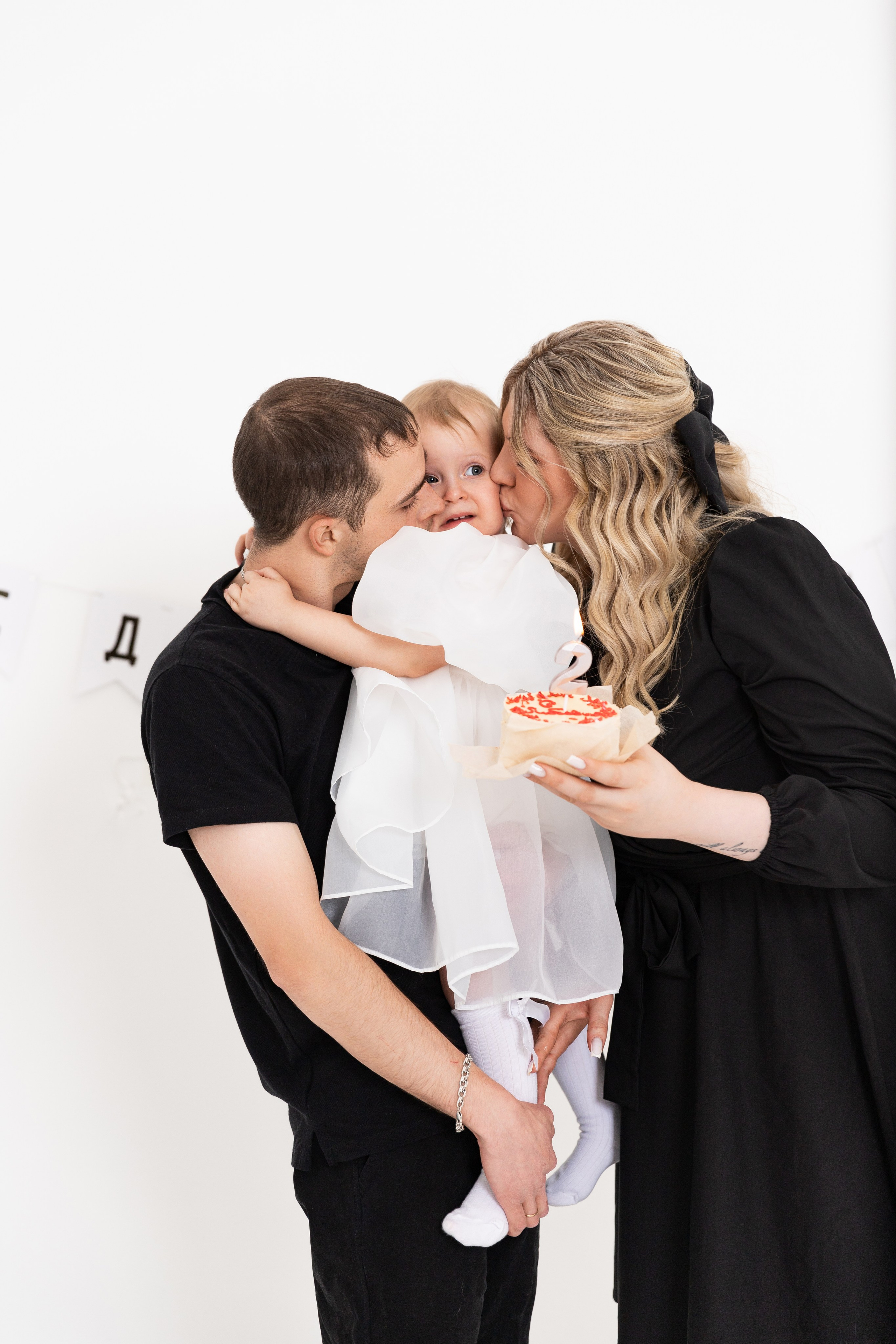 Лиза, Игорь и Вика. Семейный фотограф в Екатеринбурге и Красноуфимске Евгения Лягаева