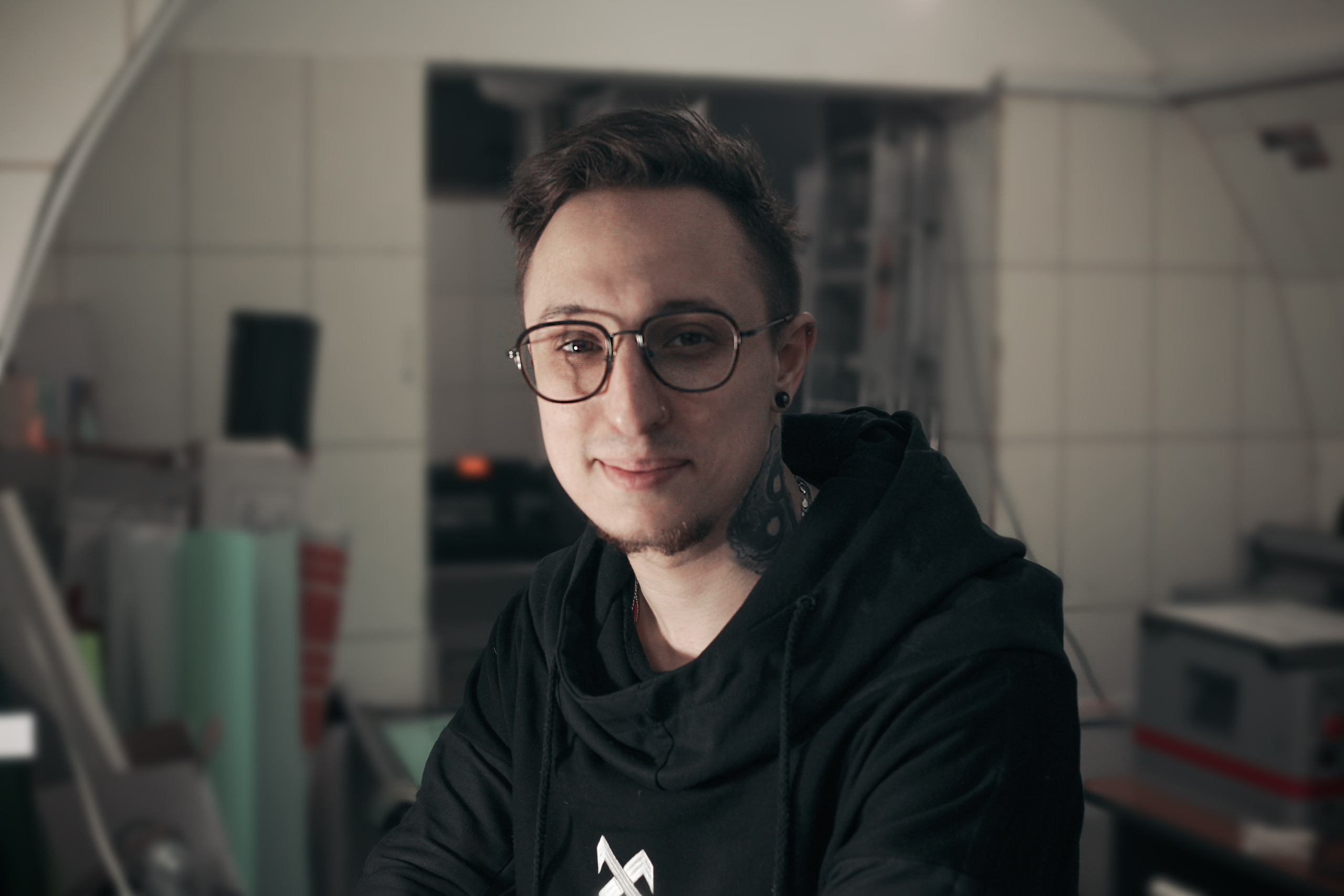 Backstage Studio 911. Фотограф художник модель Юра Козлов Москва