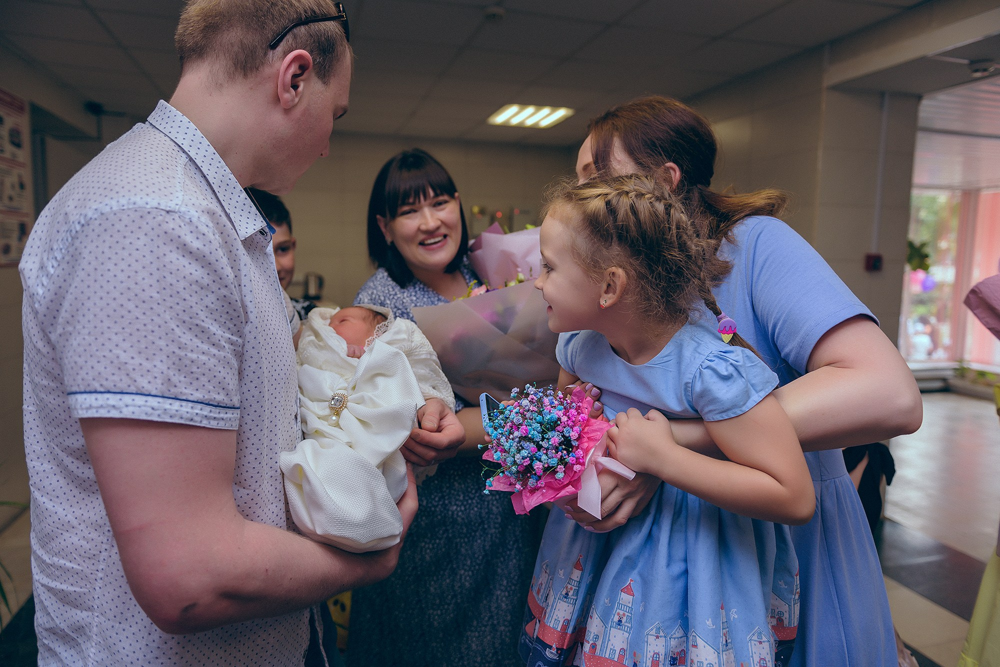 Выписка Сонечки. Фотограф Ростов-на-Дону Белла Керимова