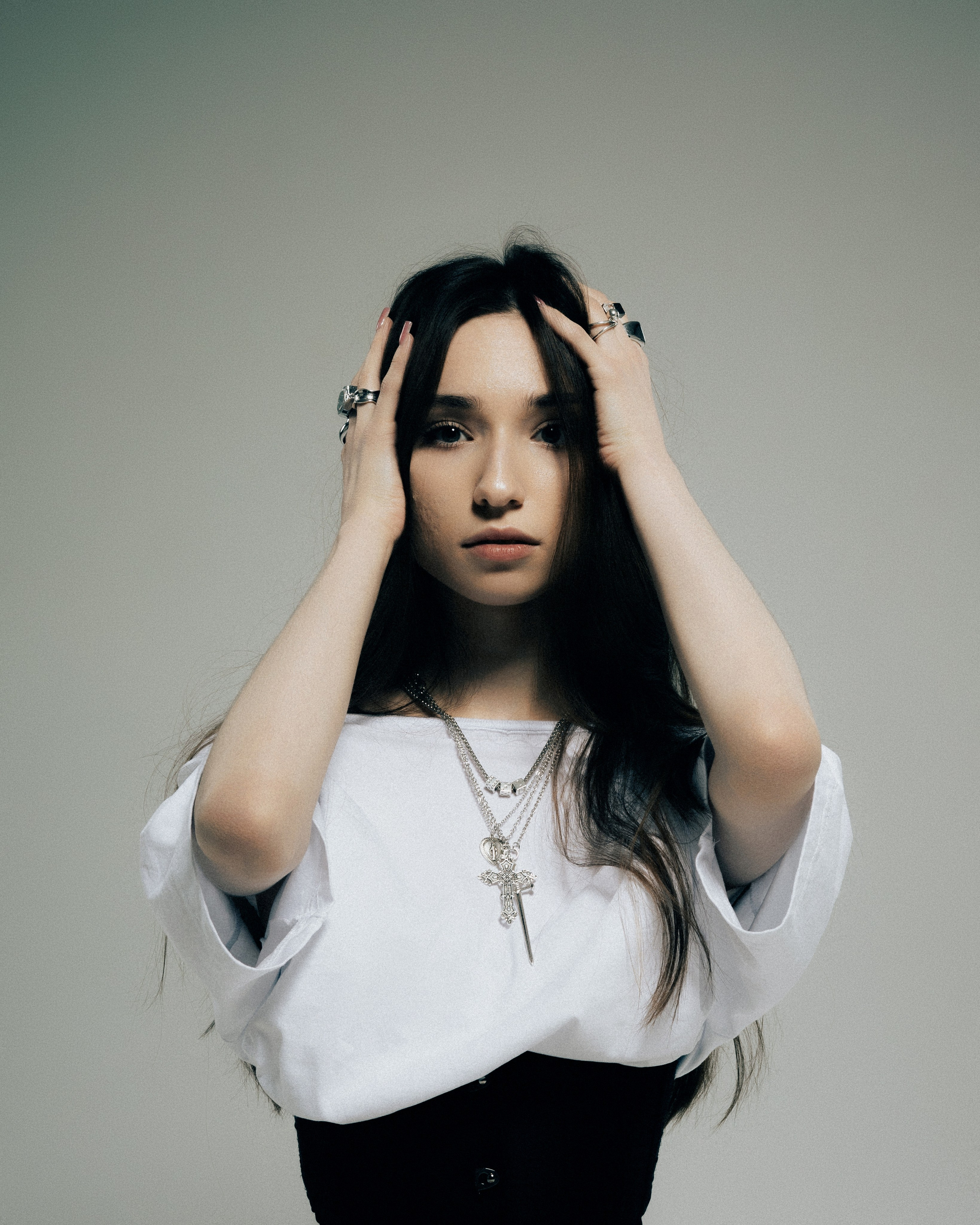 «V». RUSLAN ROZANOV