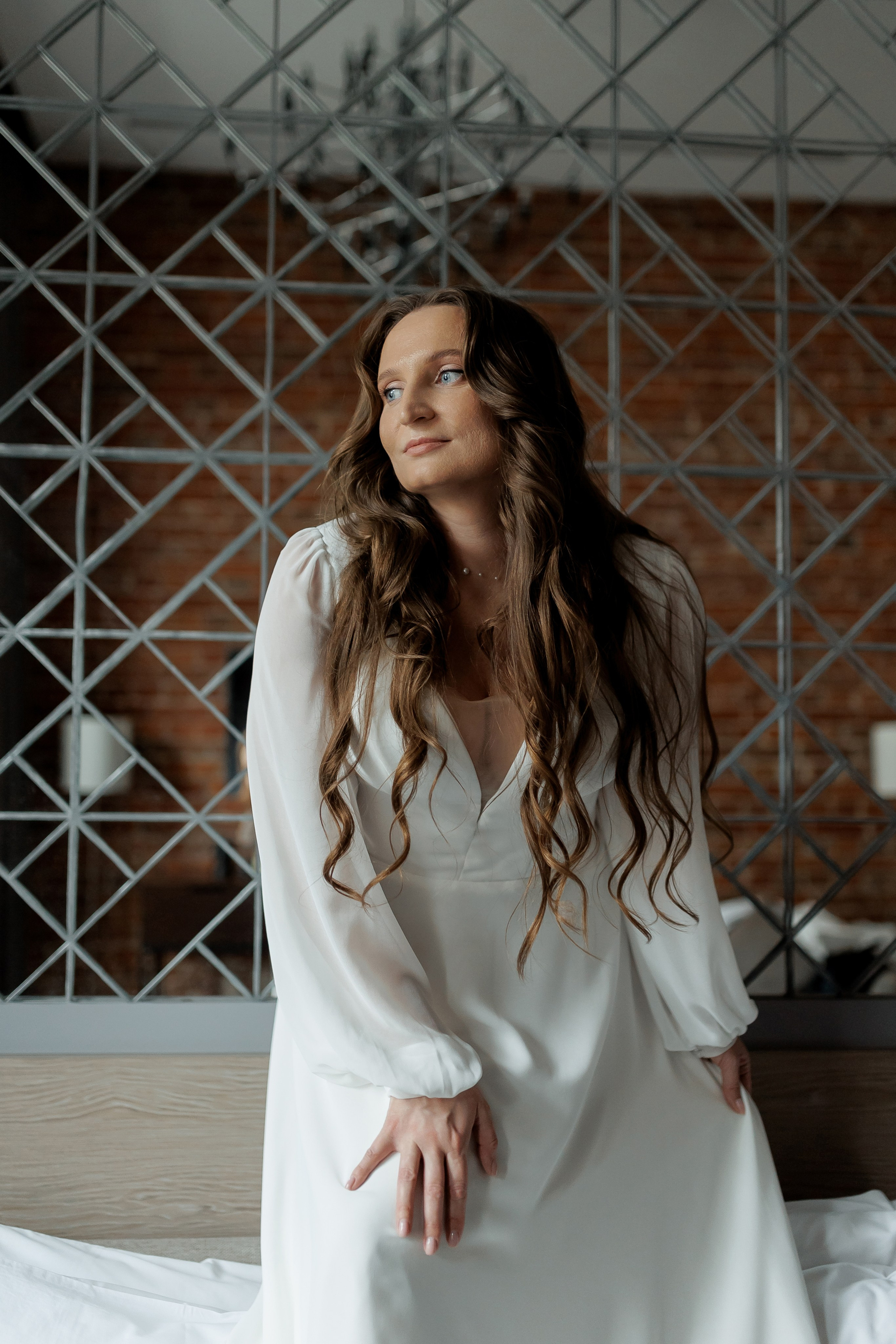 Свадебная фотосессия в отеле в Москве. Свадебный фотограф в Москве Дарья Олендарёва