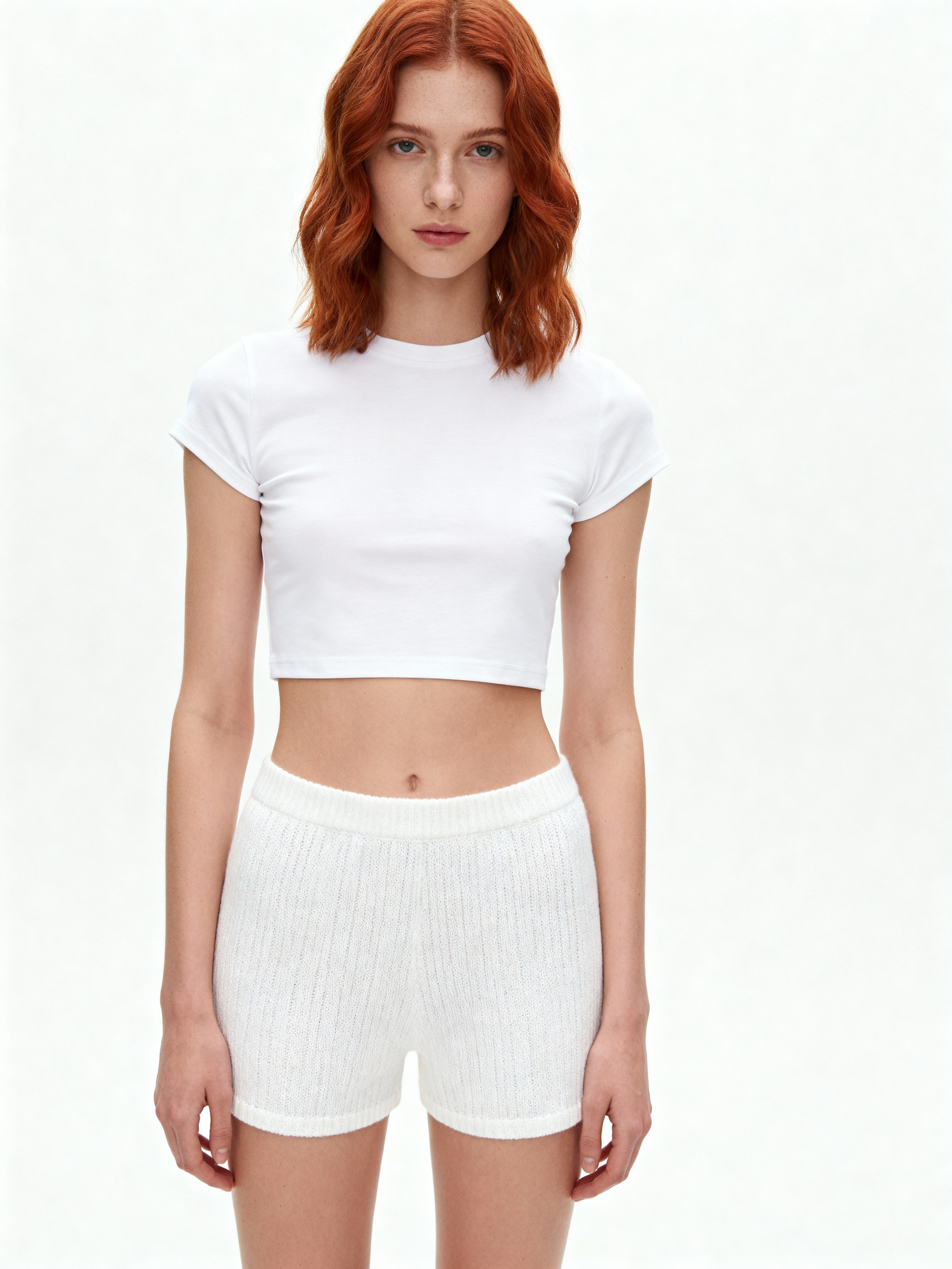 Девушки. Продающий контент для маркетплейсов и e-commerce «под ключ»