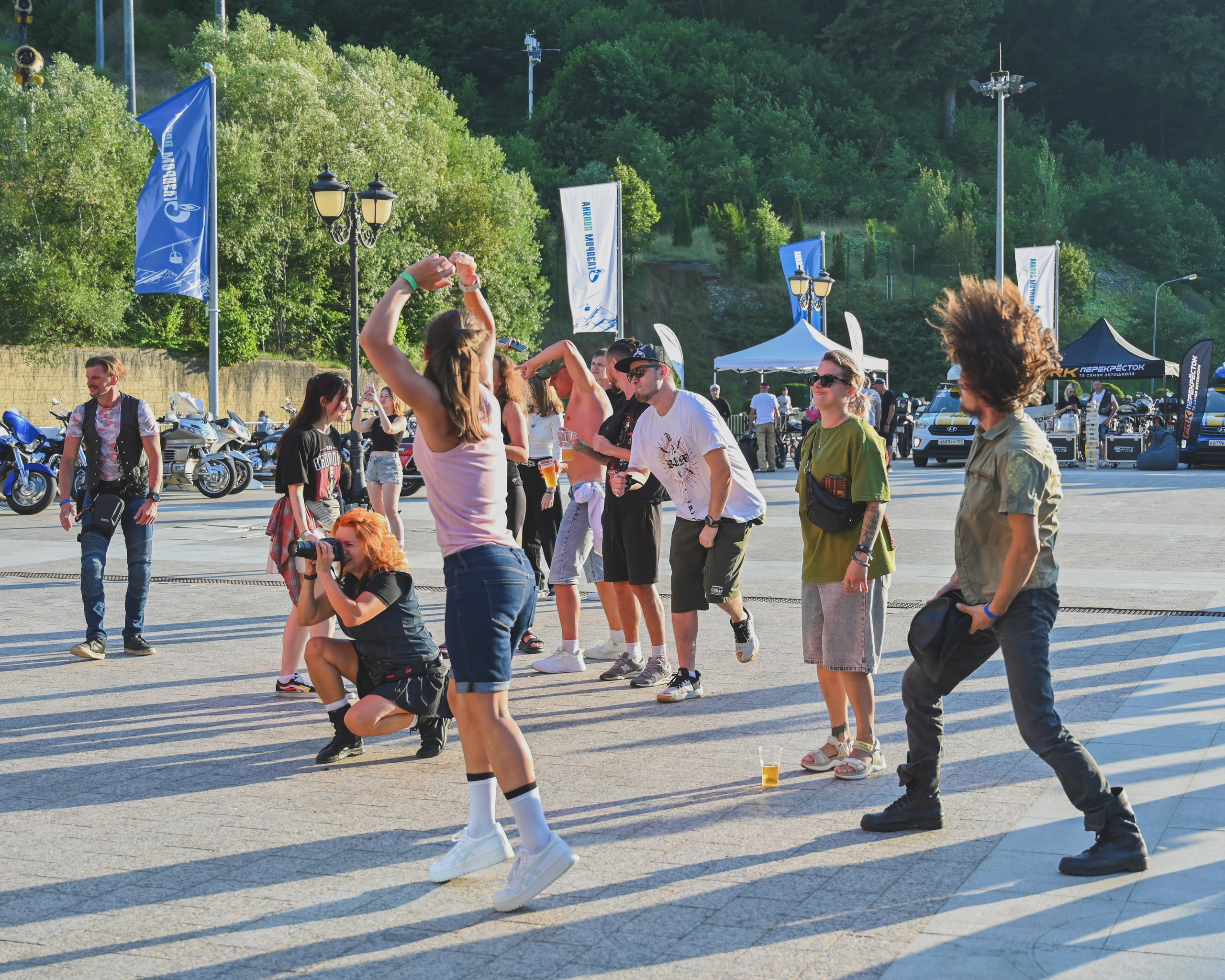 11- ый Ежегодный Байк Фестиваль " Медвежья МОТО ПОЛЯНА». Фотографирую счастливых людей в Сочи