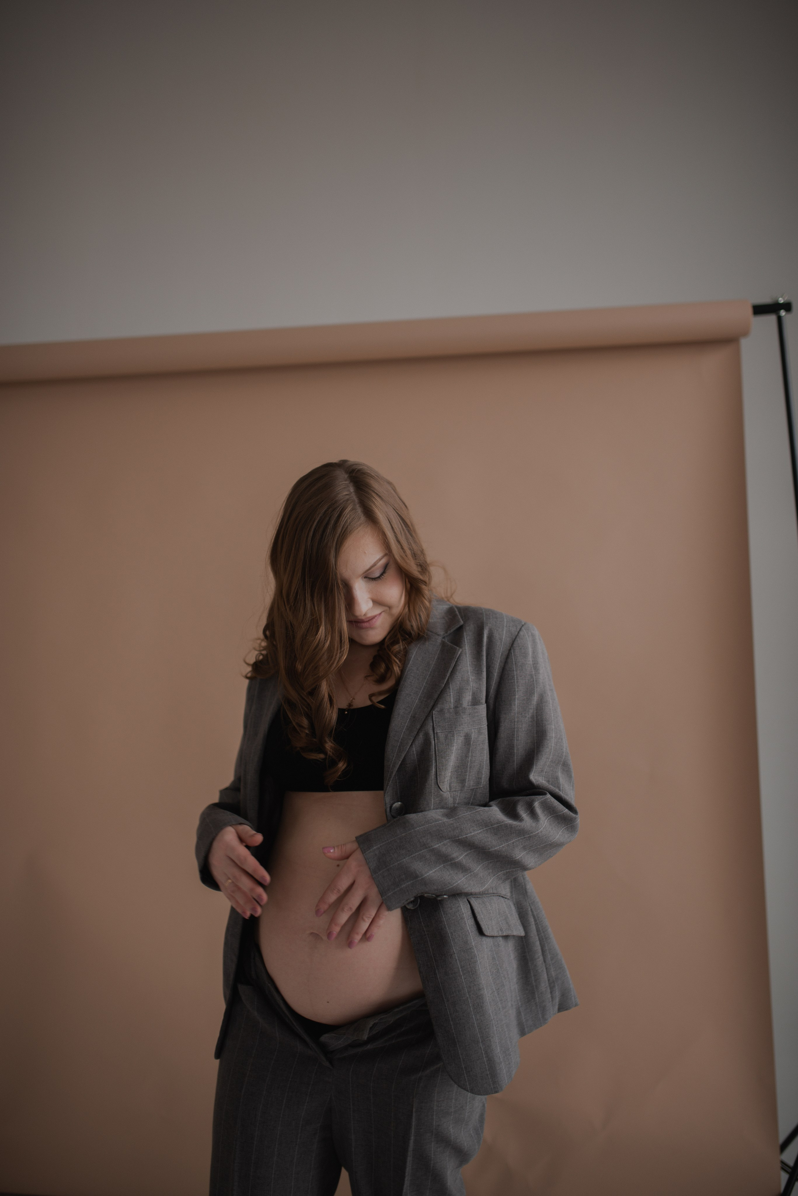 Фотосессия беременности в студии Бутово. Семейная фотосессия Бутово Москва фотограф Алина Морщагина