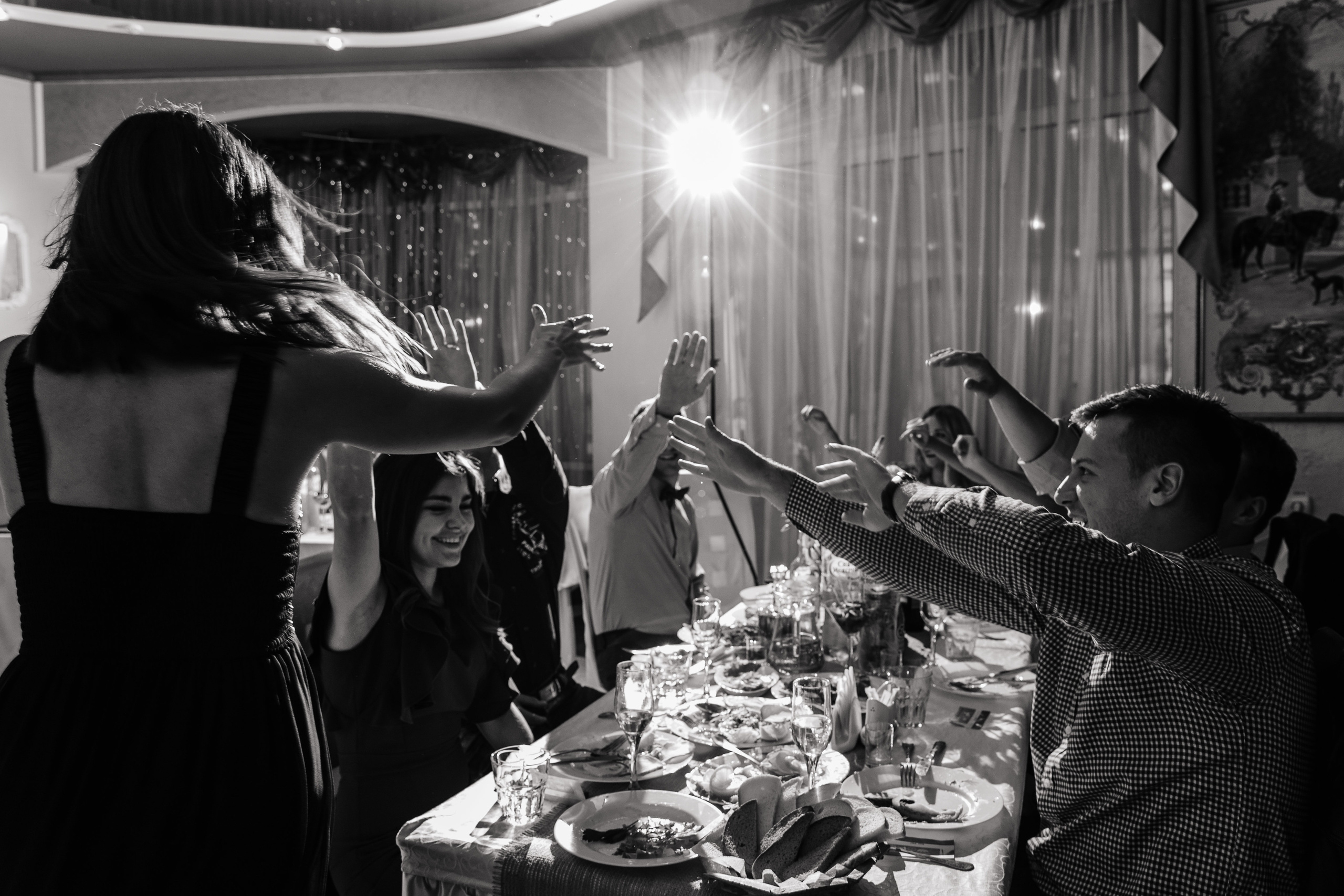 Я птицу счастья свою отпускаю на юг. Свадебный фотограф в Москве Кристина Засухина