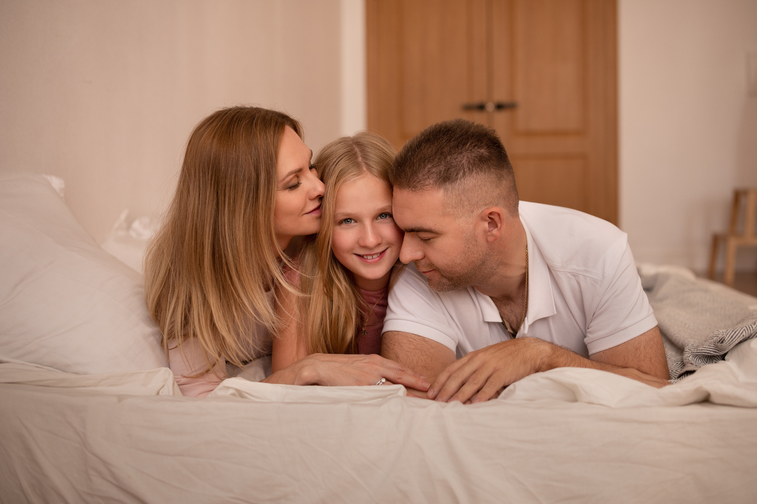 Семейная съёмка в студии. Семейный и детский фотограф в Москве Анна Оськина