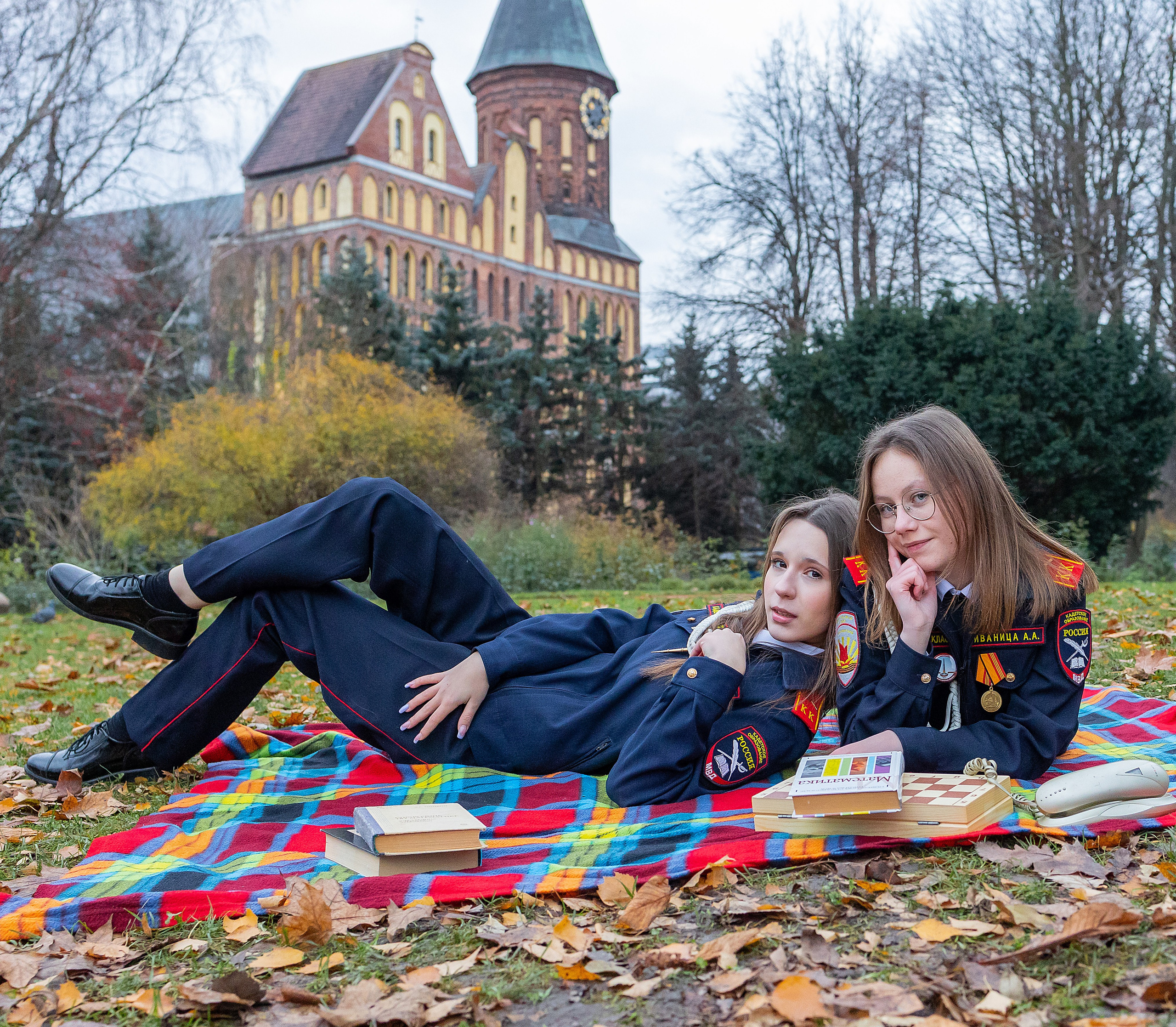 КАДЕТСКИЕ КЛАССЫ. LiveBook39 — студия выпускных альбомов Светланы Микишаниной в Калининграде