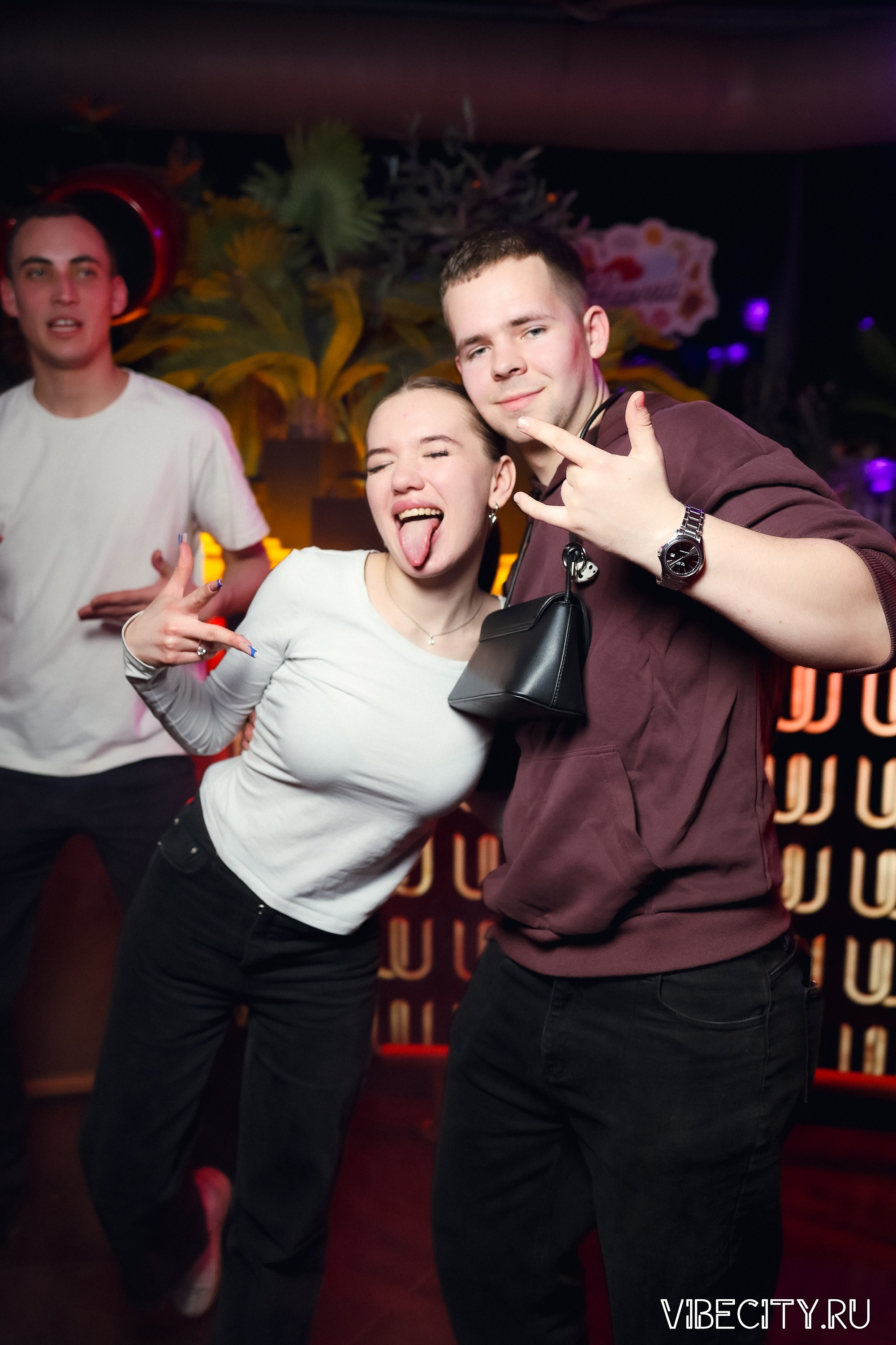 DOUBLE U. VIBECITY.RU Вайб Сити Ру Фоторепортажи Фотоотчеты Калининград