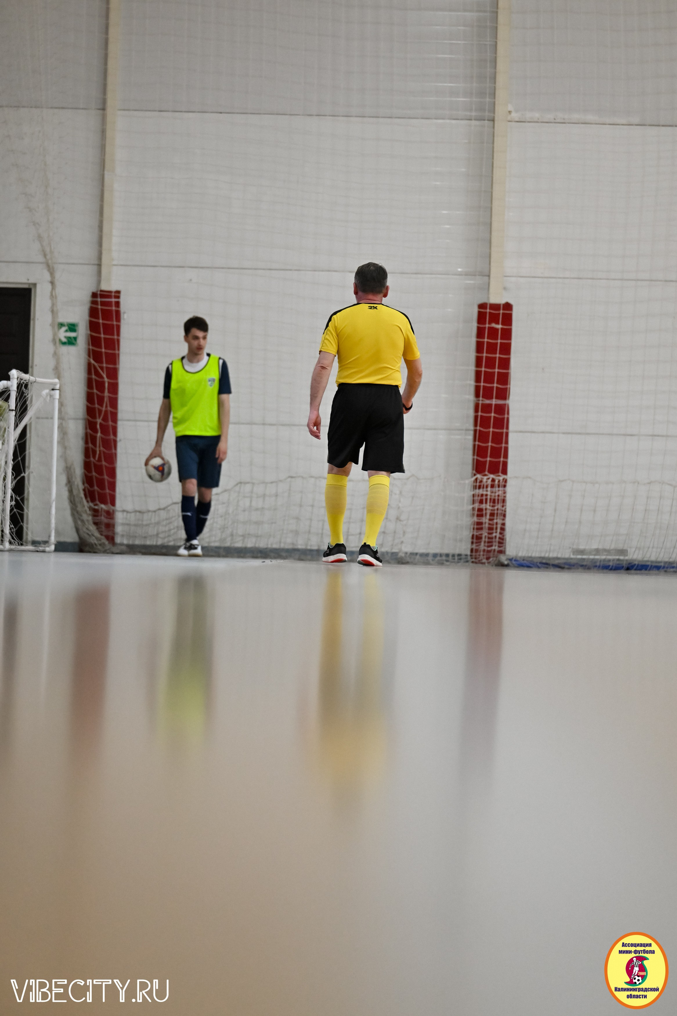 8 тур Корпоративной Бизнес-Лиги по футзалу. VIBECITY.RU Вайб Сити Ру Фоторепортажи Фотоотчеты Калининград